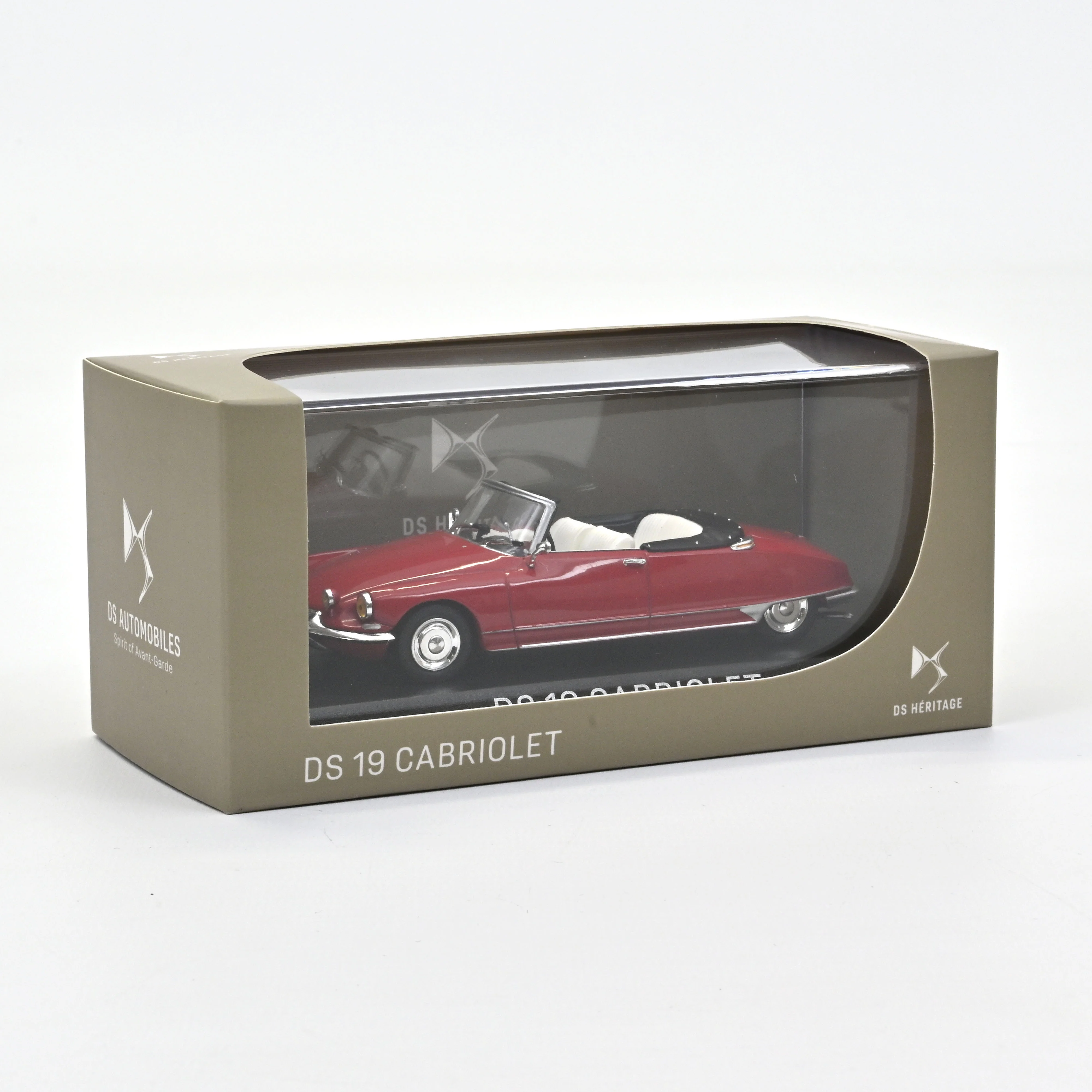 DS 19 Cabriolet Rouge Cornaline 1/43