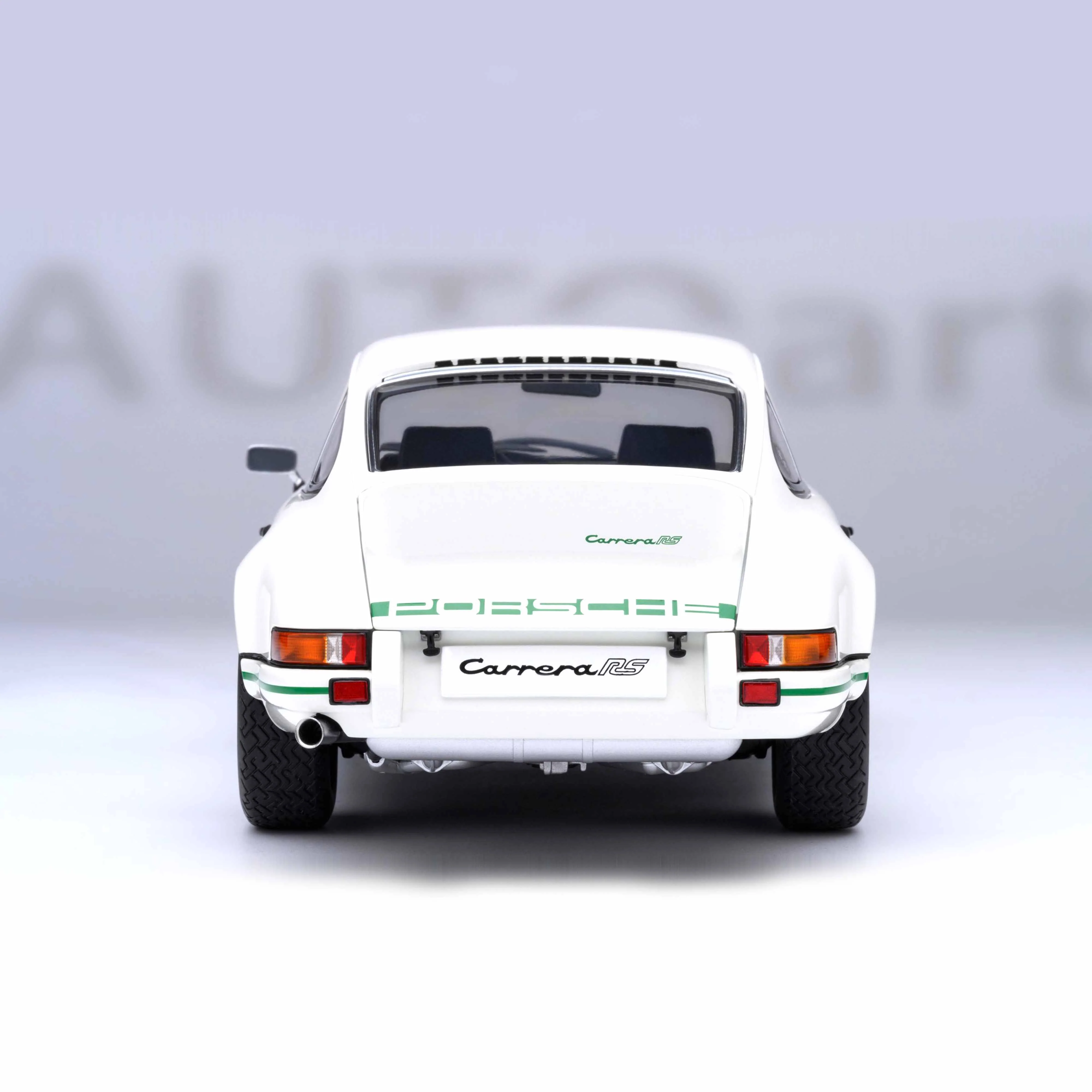 Porsche 911 Carrera 2.7 RS (Grand Prix blanc avec bandes vertes) 1/18