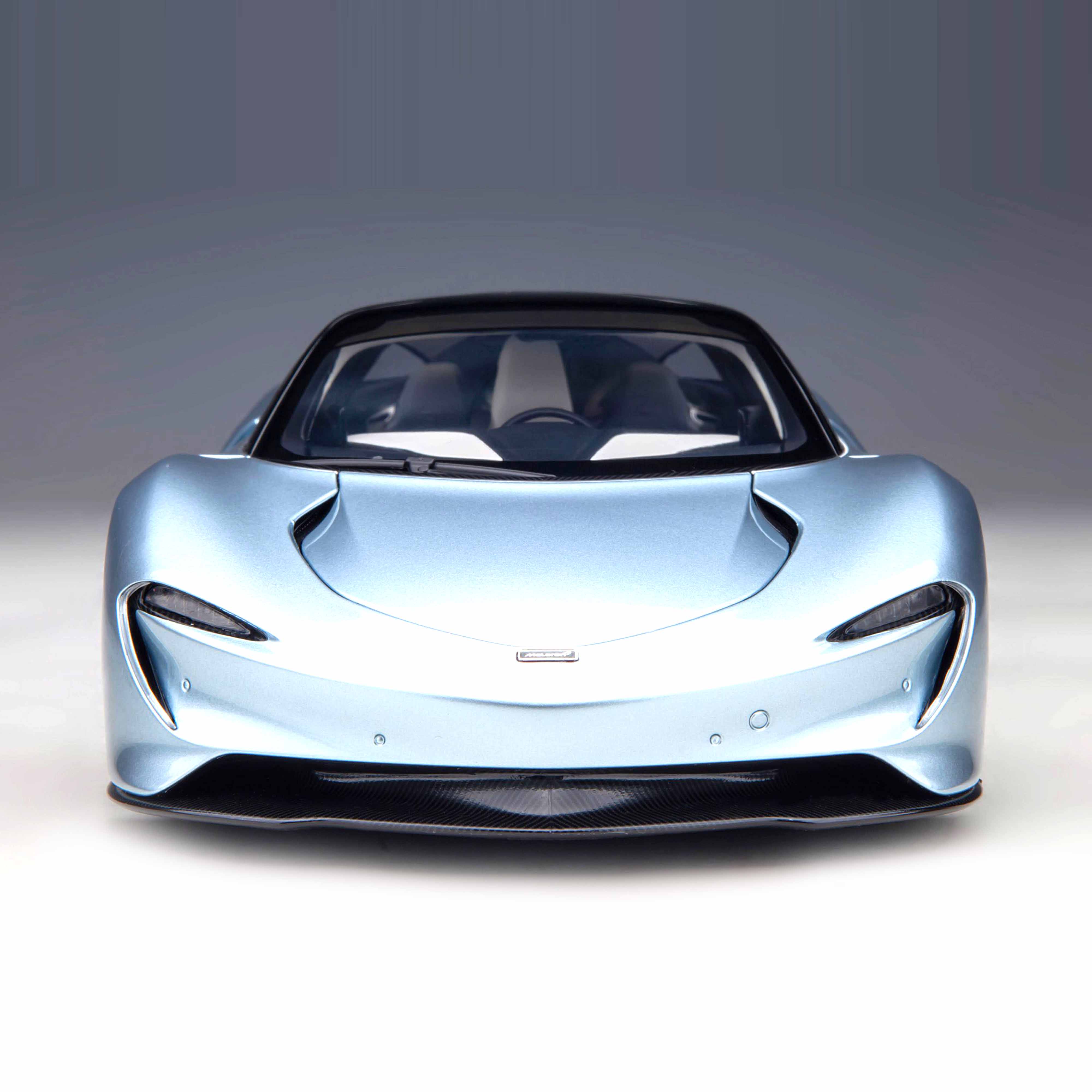 McLaren Speedtail 2020 Bleu Glacé 1/18