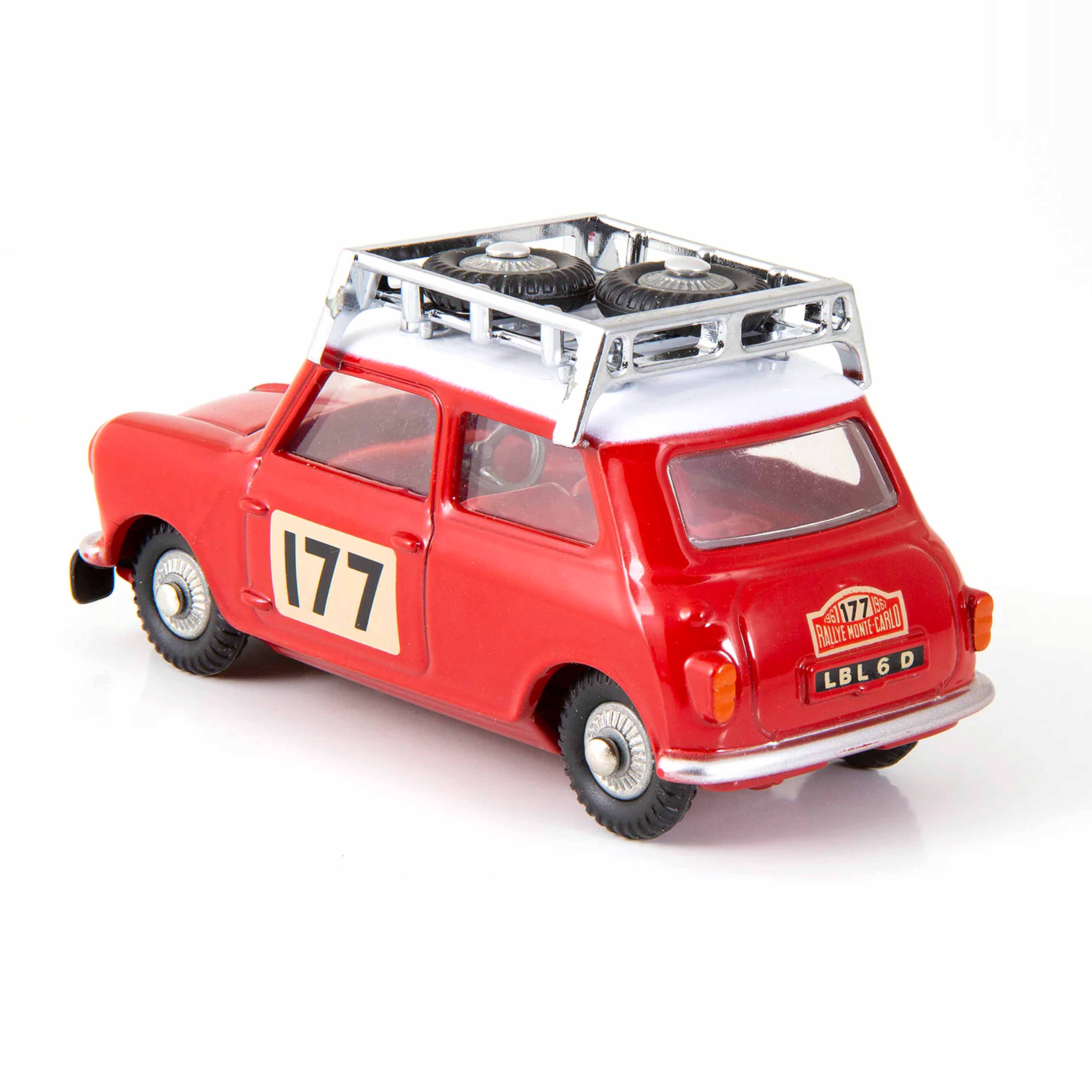 Mini Cooper S Vainqueur du Rallye Monte Carlo 1967 1/45 - n°339