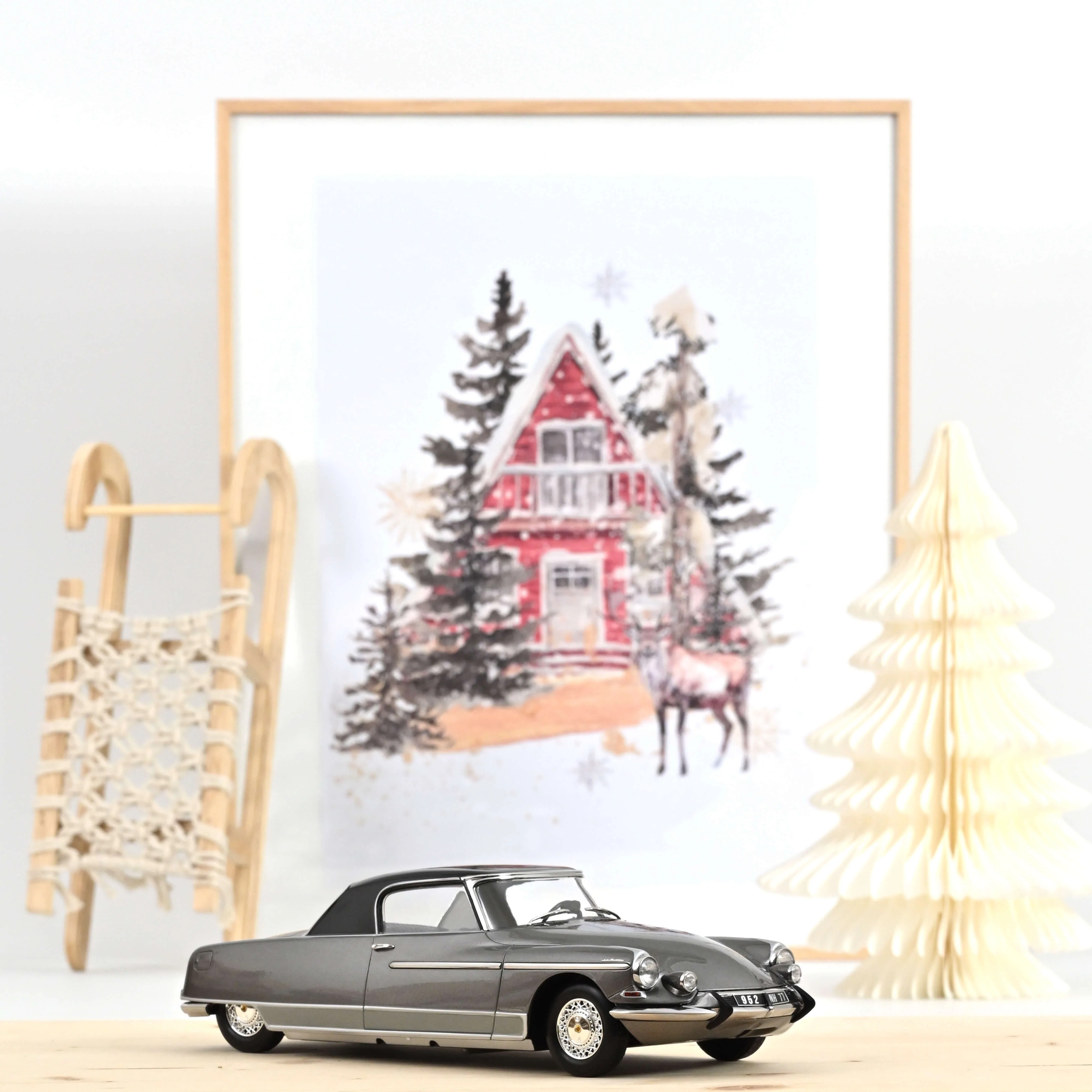 Citroën DS 19 Le Dandy 1964 Gris et Noir 1/18 - 300pcs