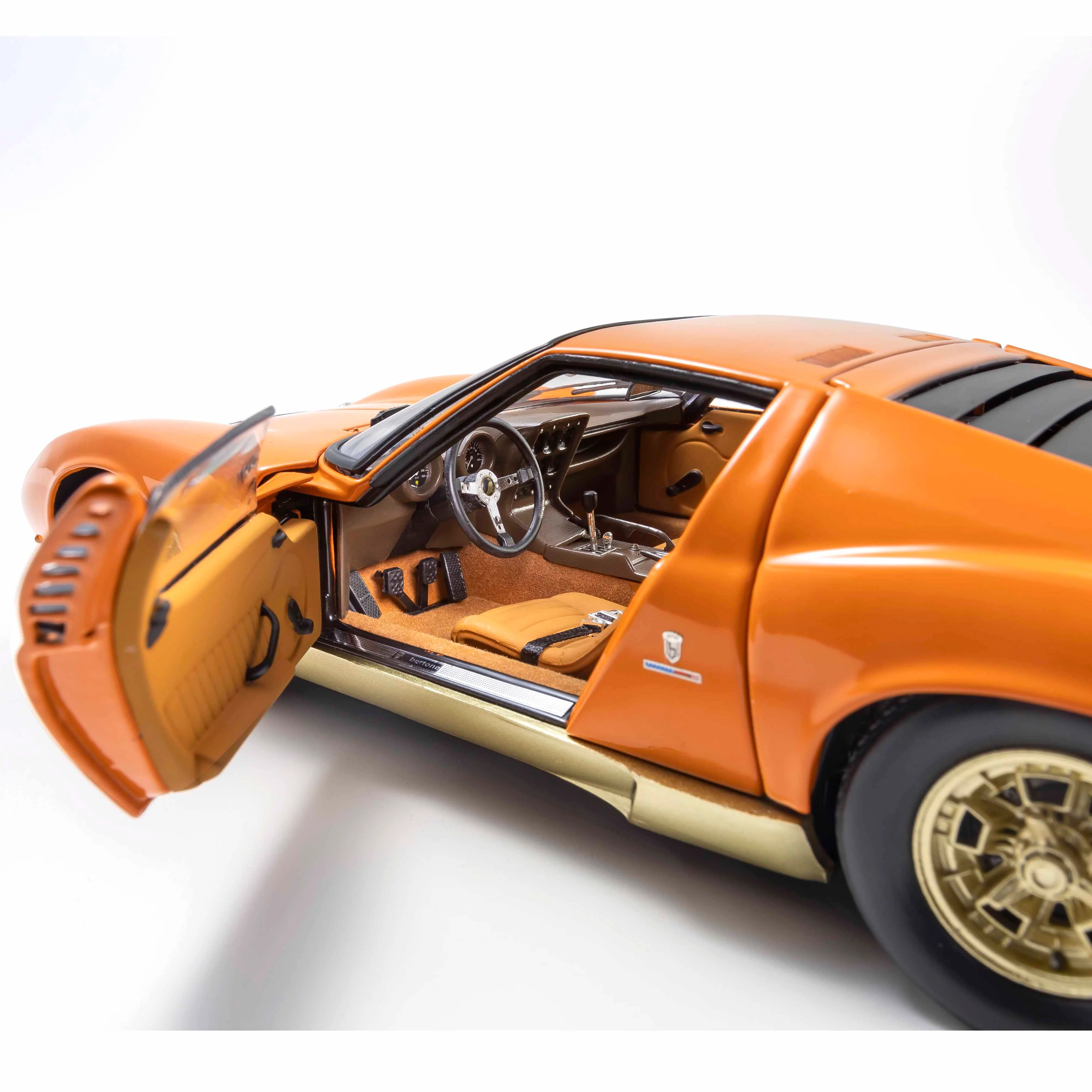 Lamborghini Miura P400 Orange/Or (Intérieur Marron) 1/18