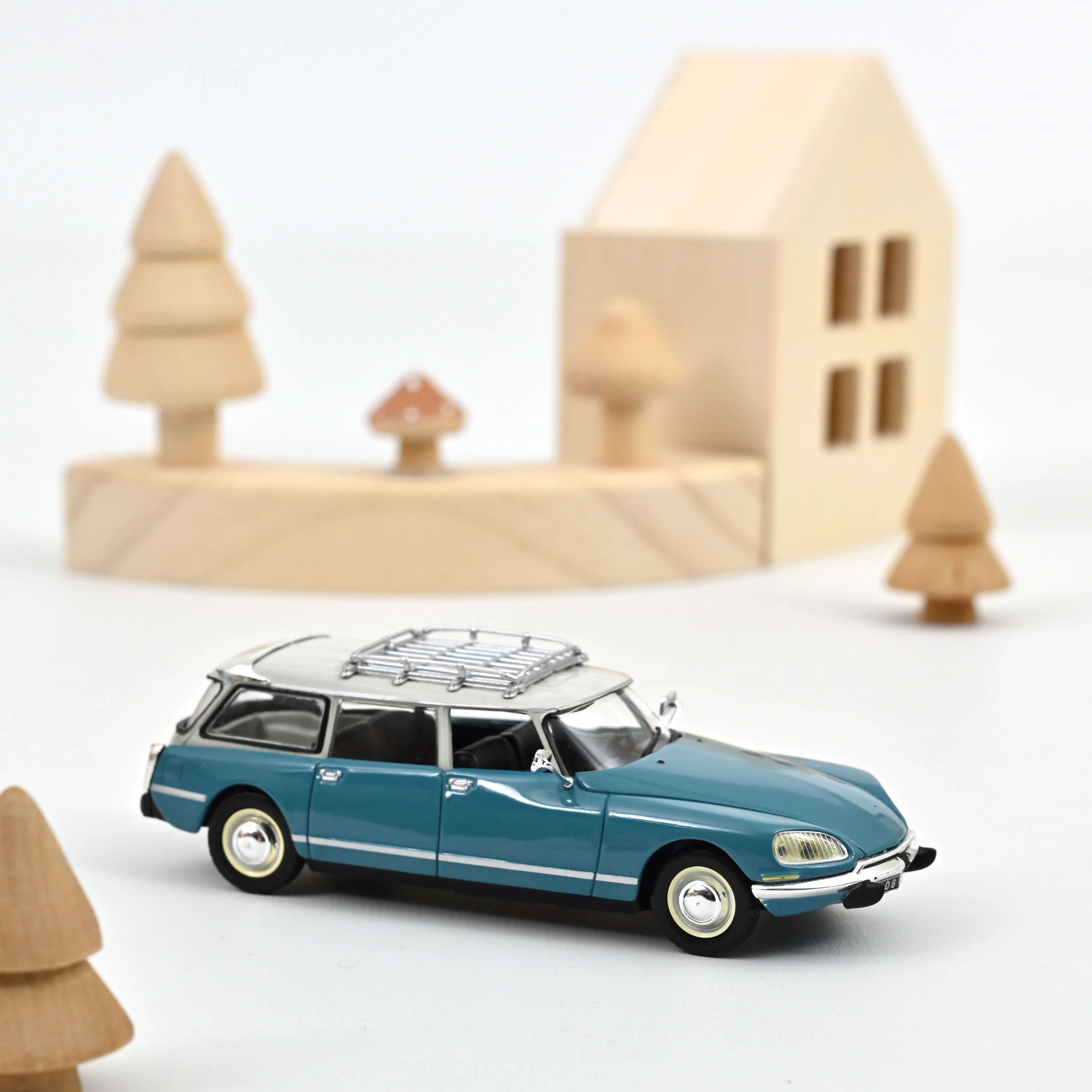 Citroën DS 23 Break 1974 Bleu Lagune 1/43