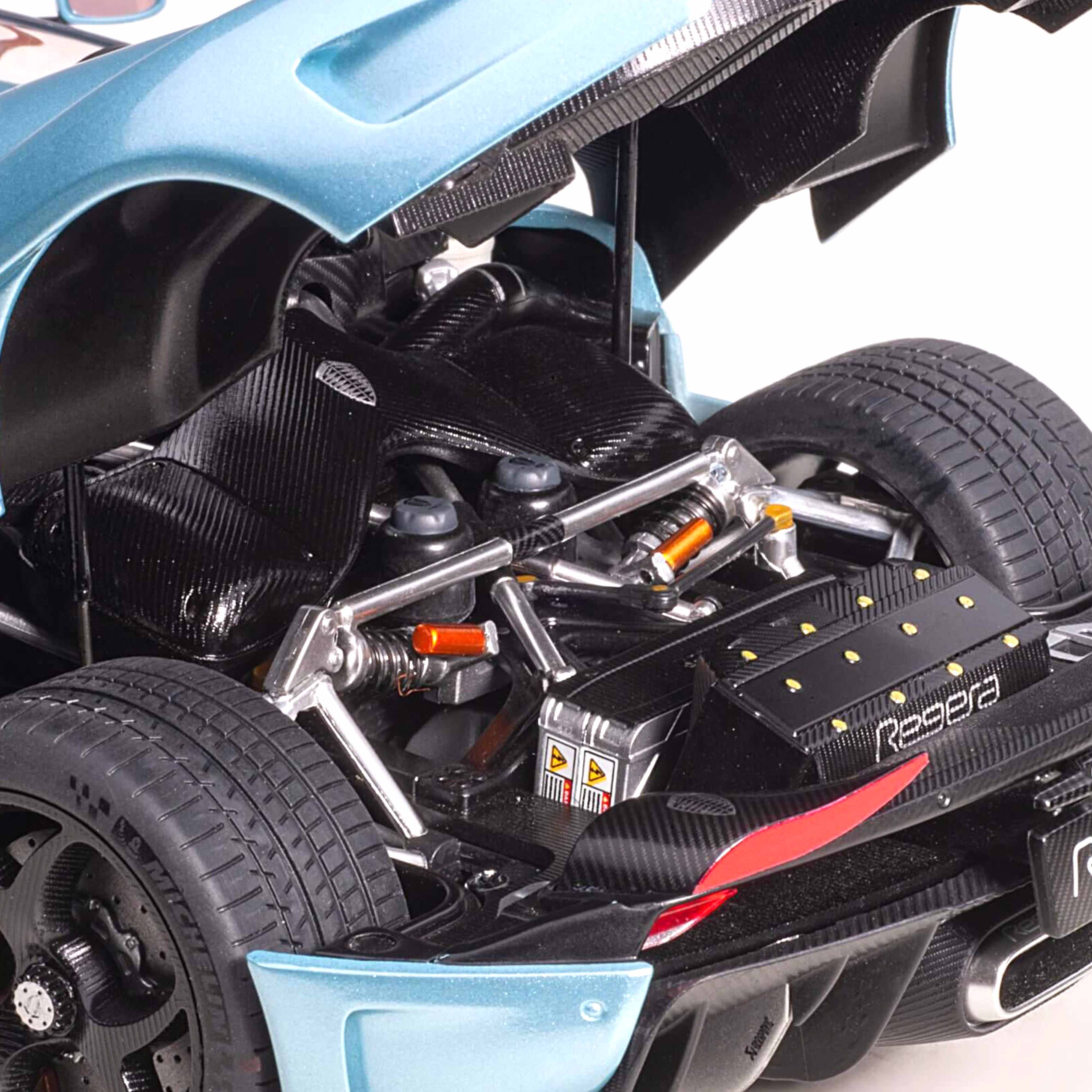 Koenigsegg Regera 2016 Bleu Horizon 1/18