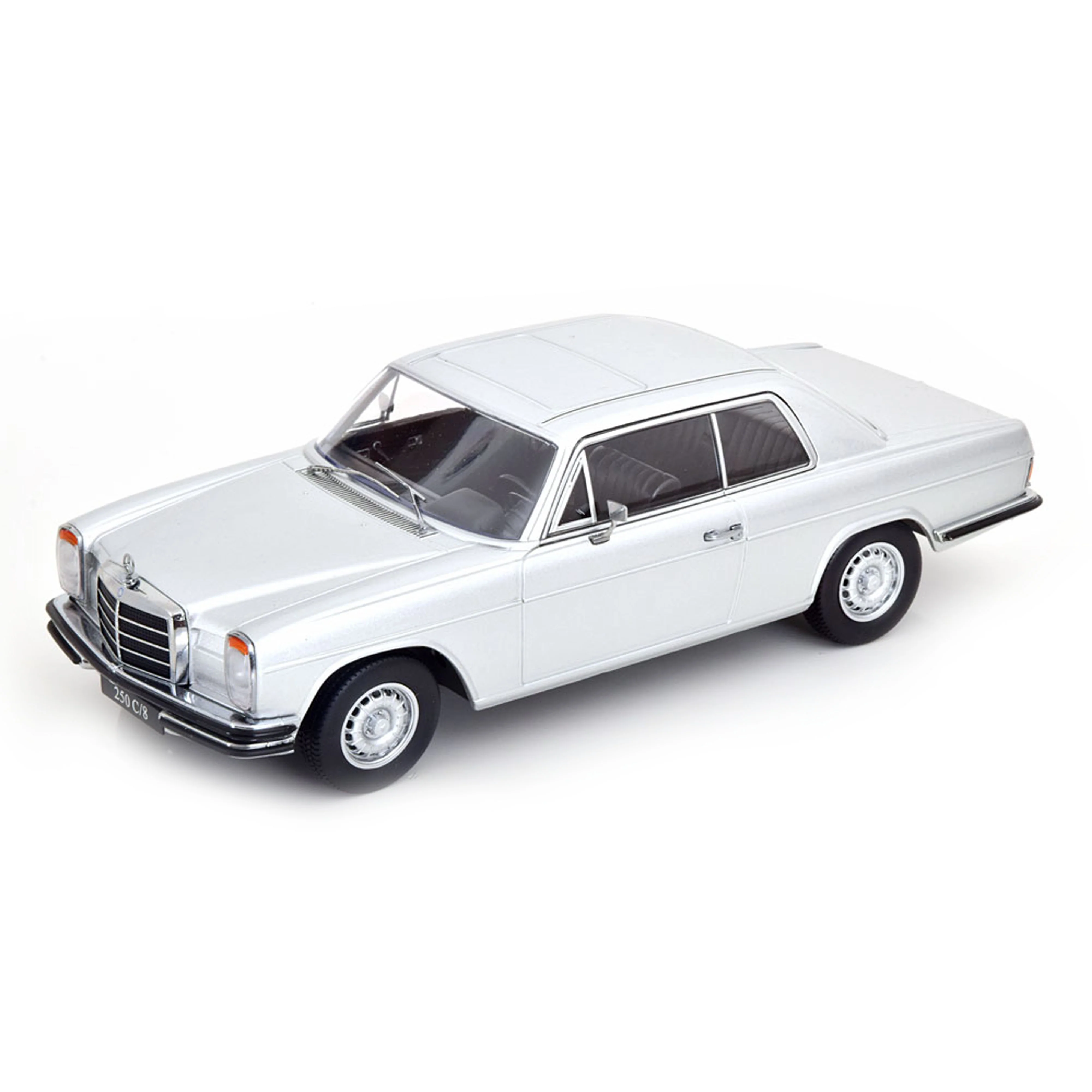 Mercedes 250C/8 Coupé W114 1969 Argent 1/18