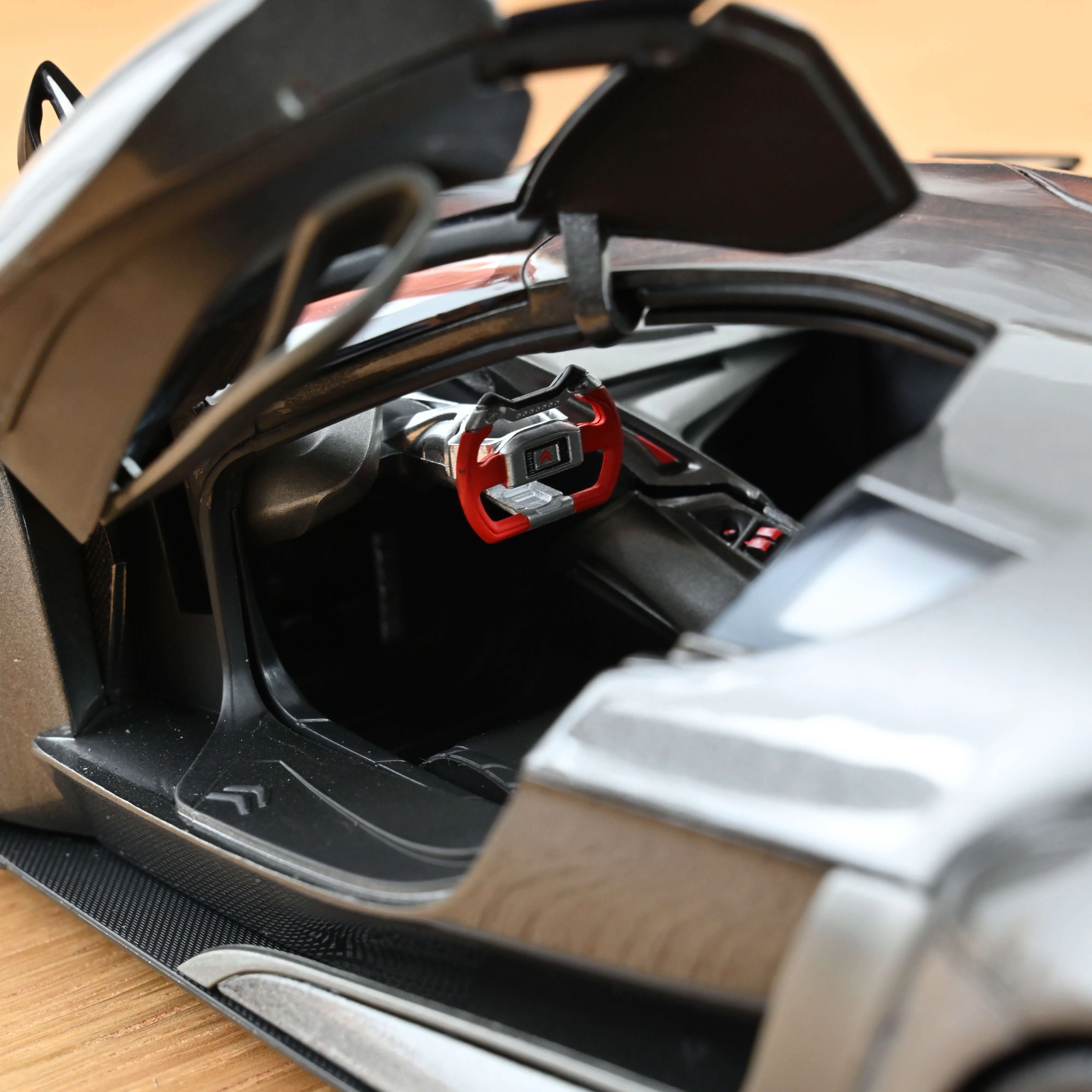 GT by Citroën 2008 Concept Car Gris foncé 1/18 - 200 pcs