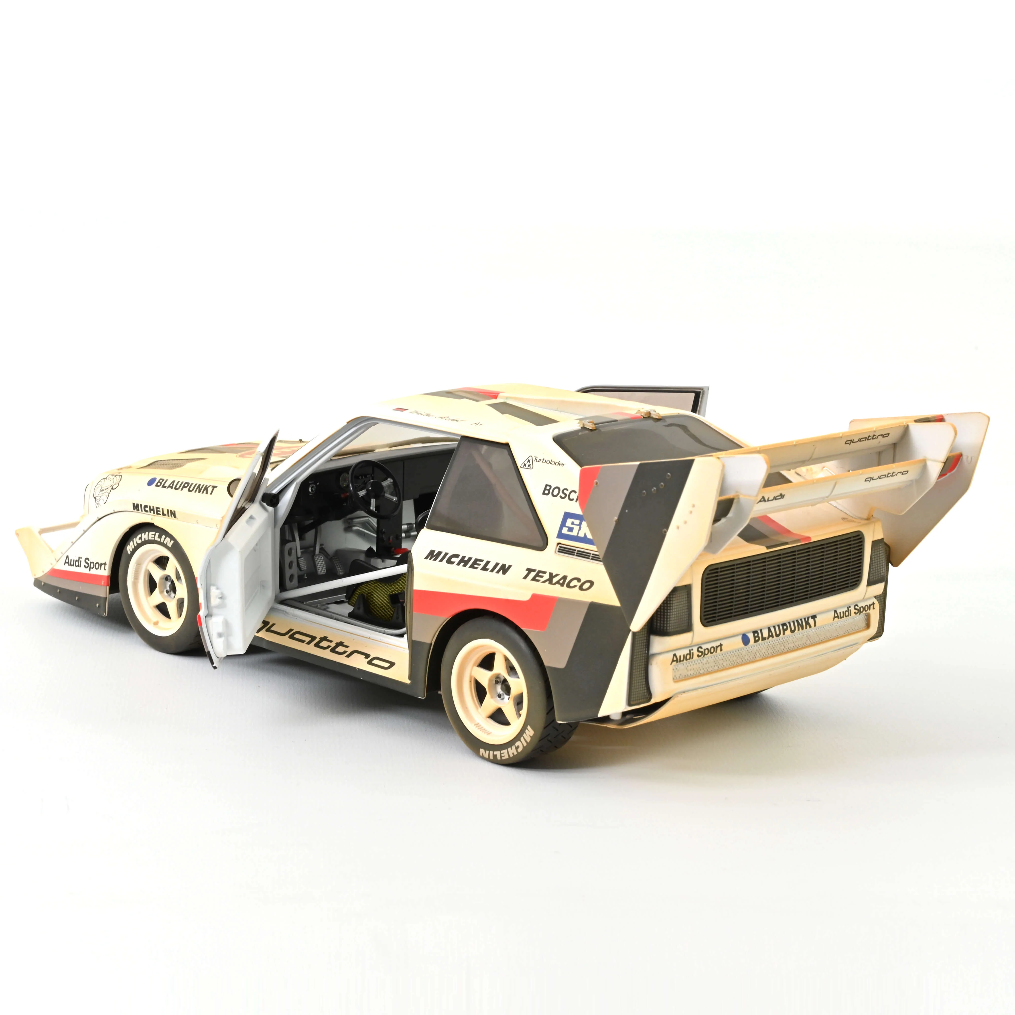 Audi Sport Quattro S1 Winner Pikes Peak Dirty Version 1987 1/18