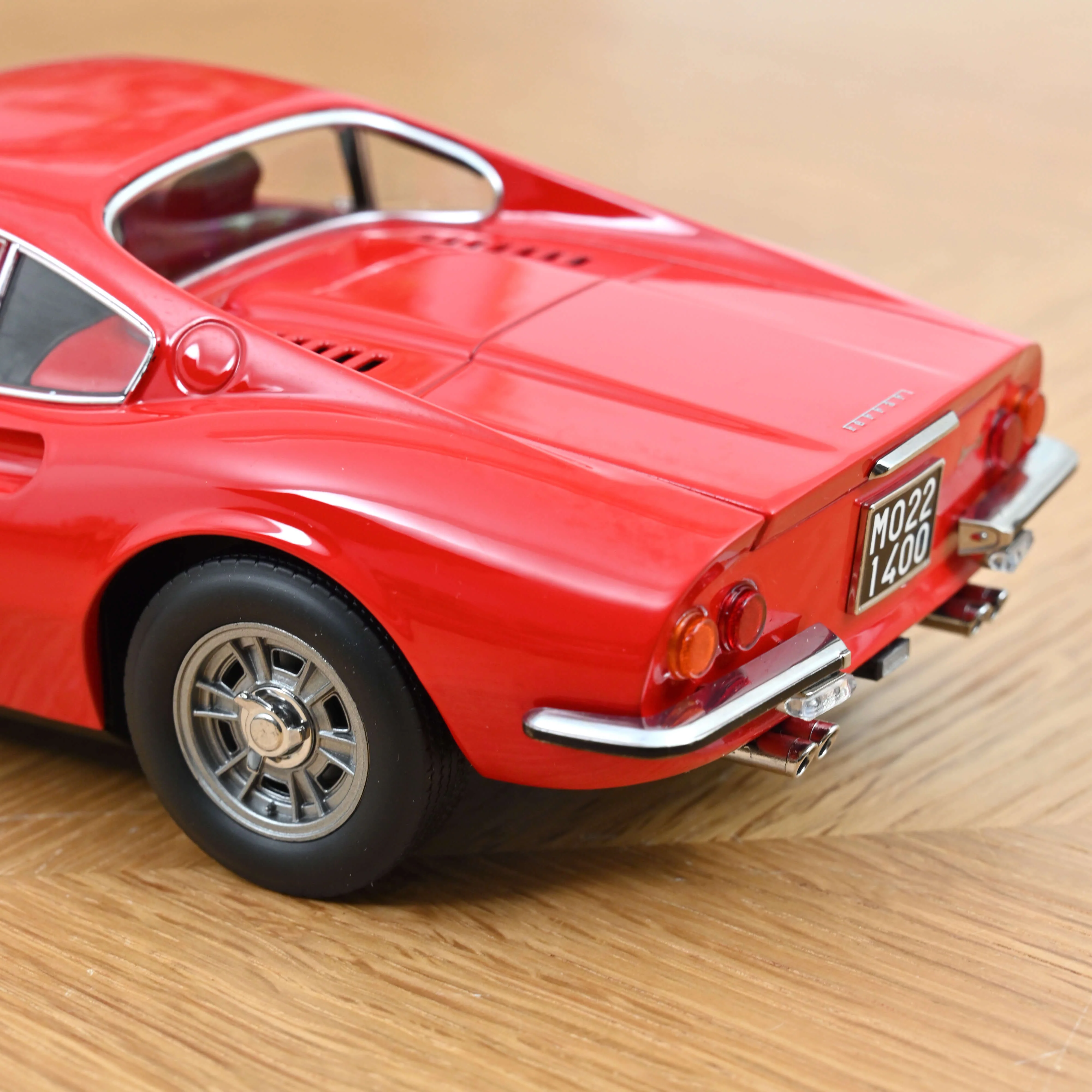 Dino 246 GT 1968 Rouge 1/18