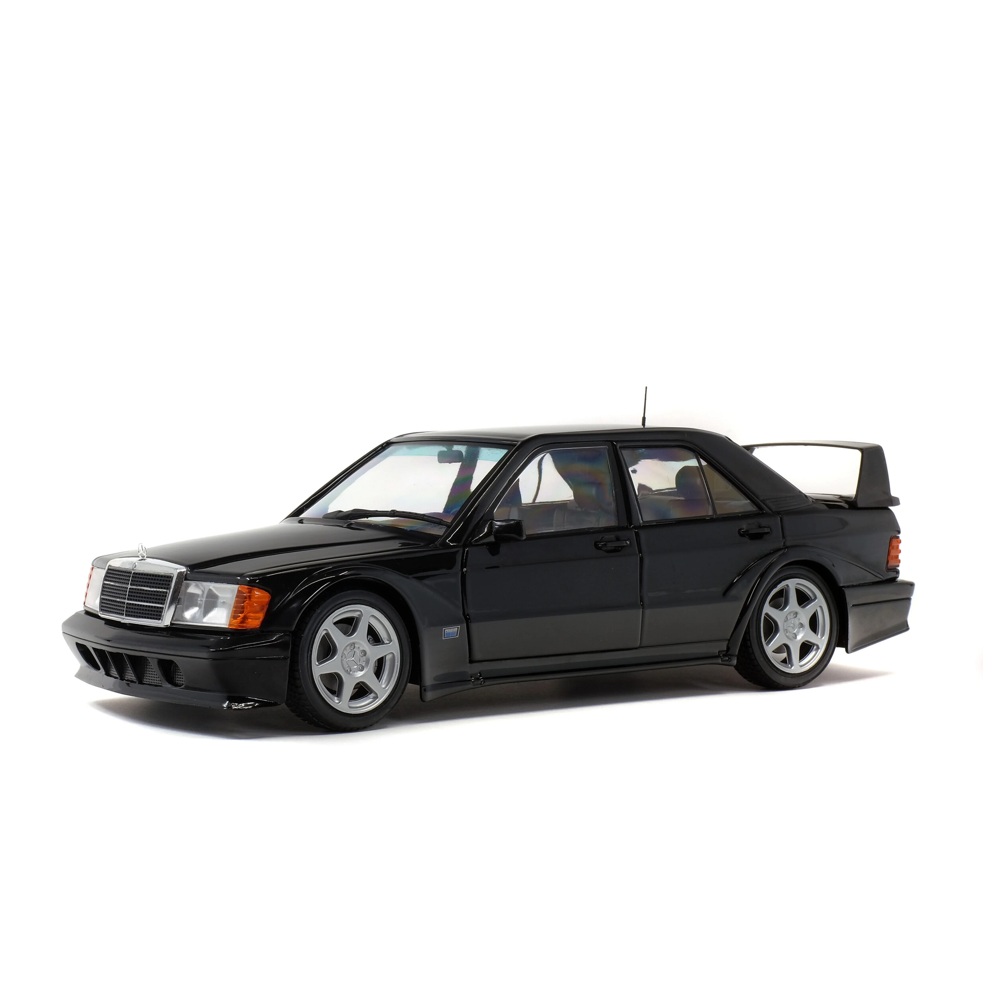 Mercedes-Benz 190 (W201) EVO II Noir 1990 1/18