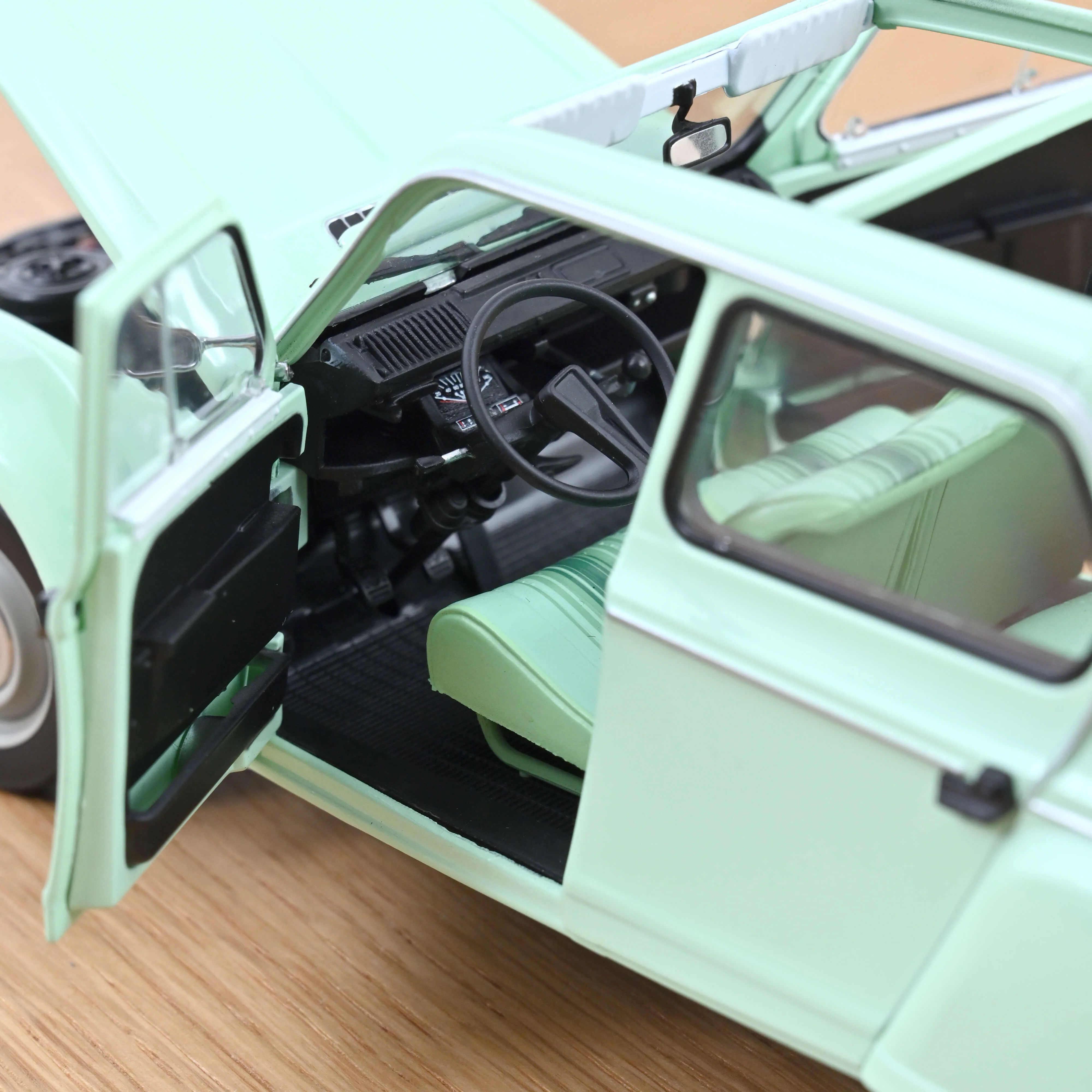 Citroën Dyane 6 1983 Vert Jade 1/18 - 300pcs