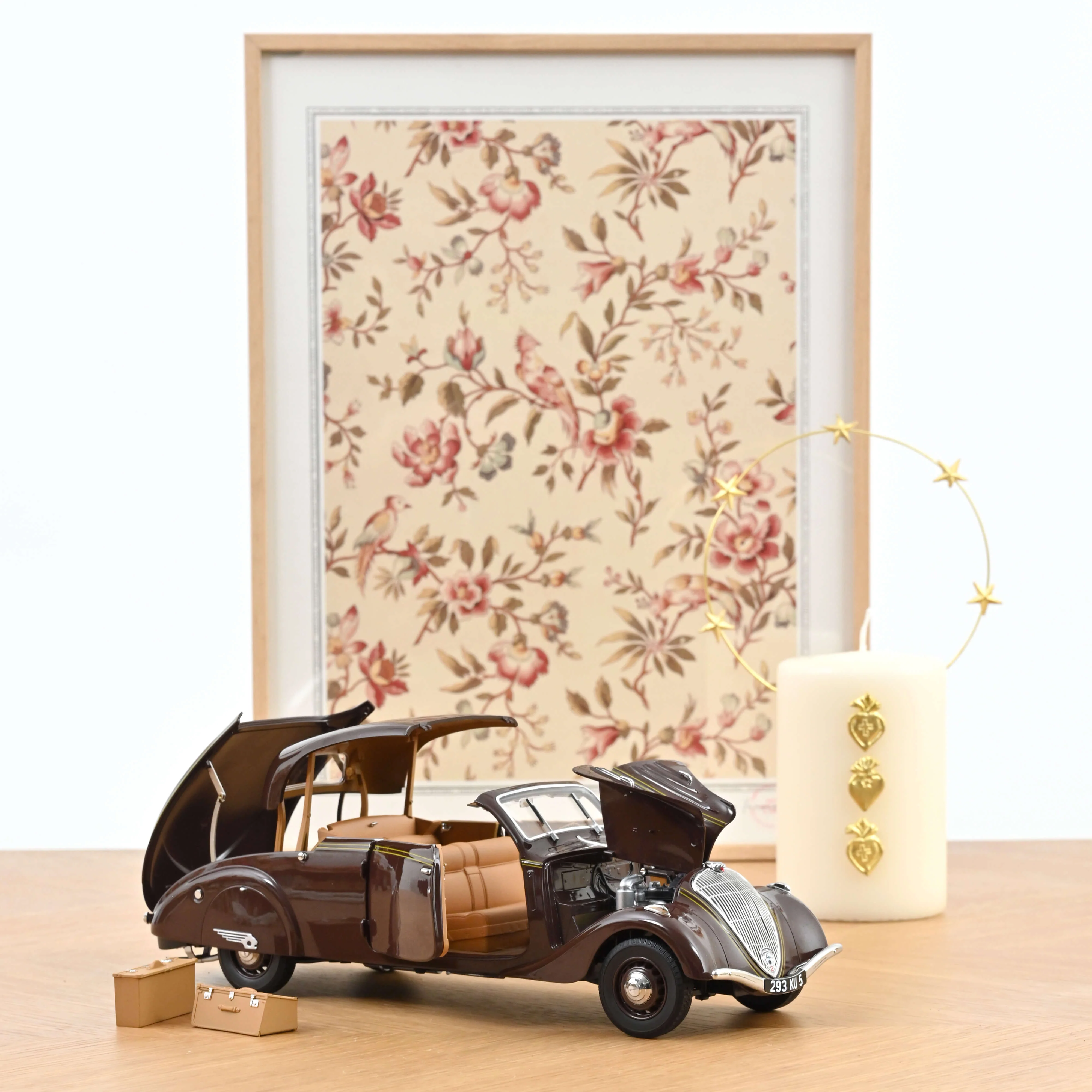 Peugeot 402 Eclipse 1937 Chocolat 1/18