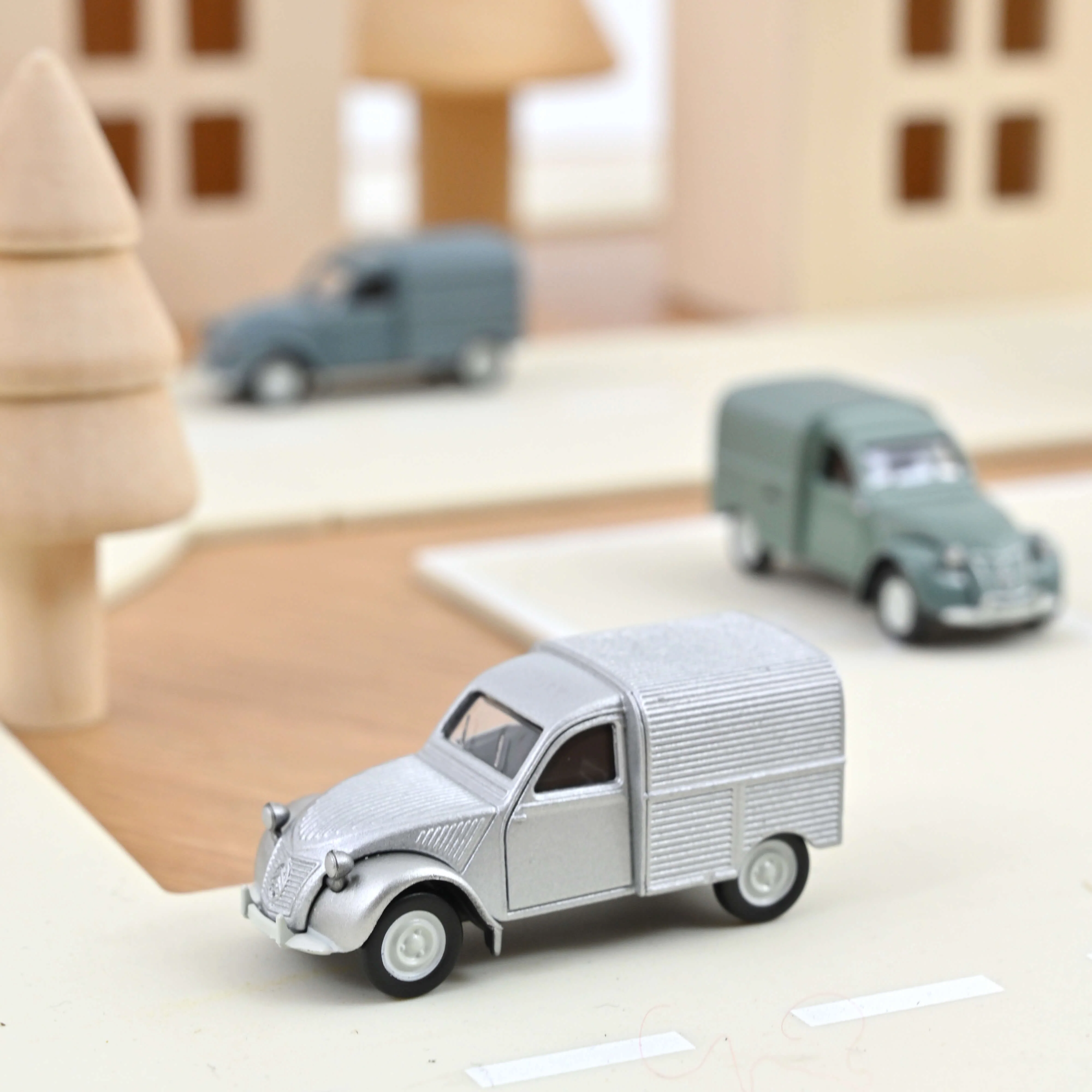 Citroën 2CV Fourgonnette 1950 Gris 1/64