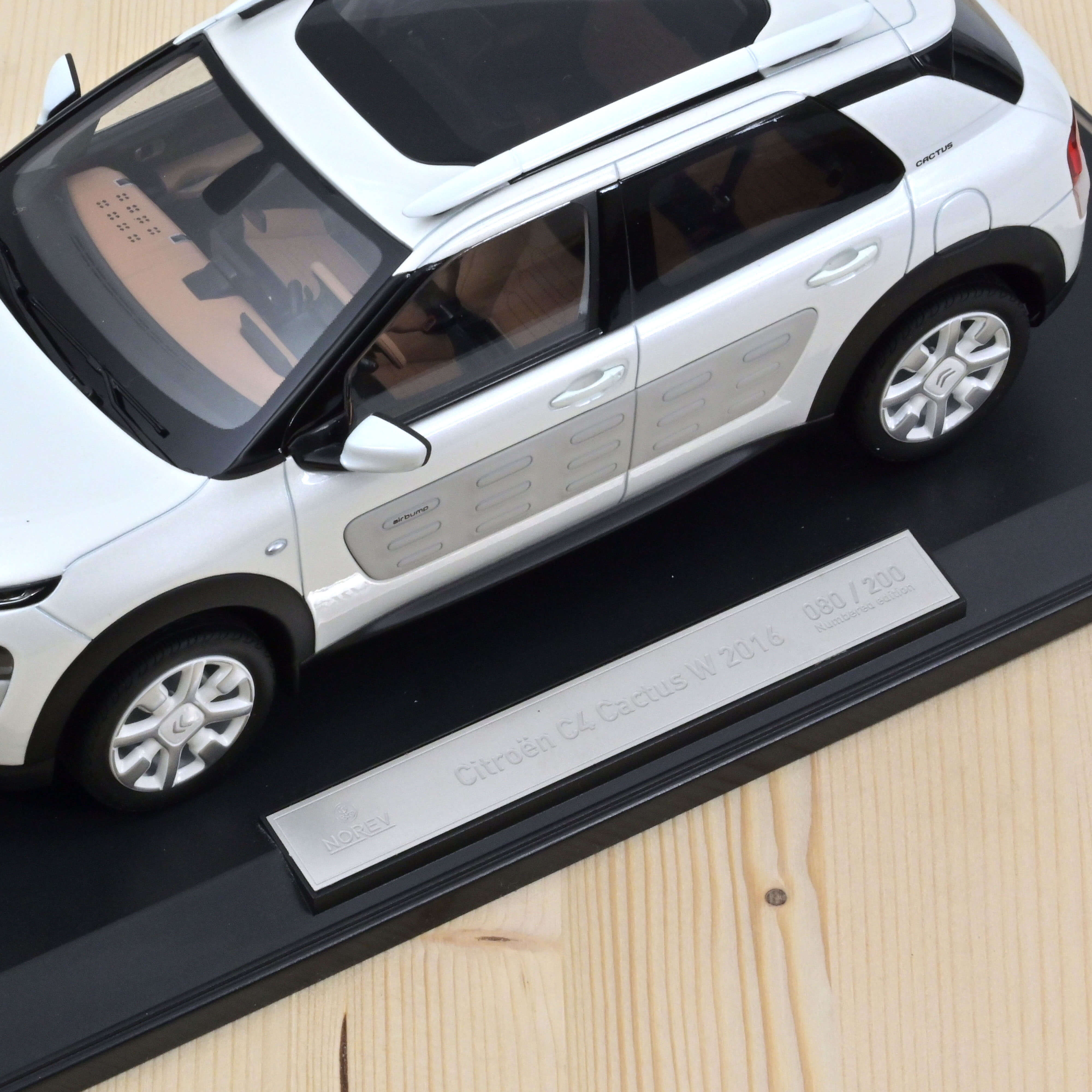 Citroën C4 CactusW 2016 Blanc Perle/Dune 1/18 - 200pcs