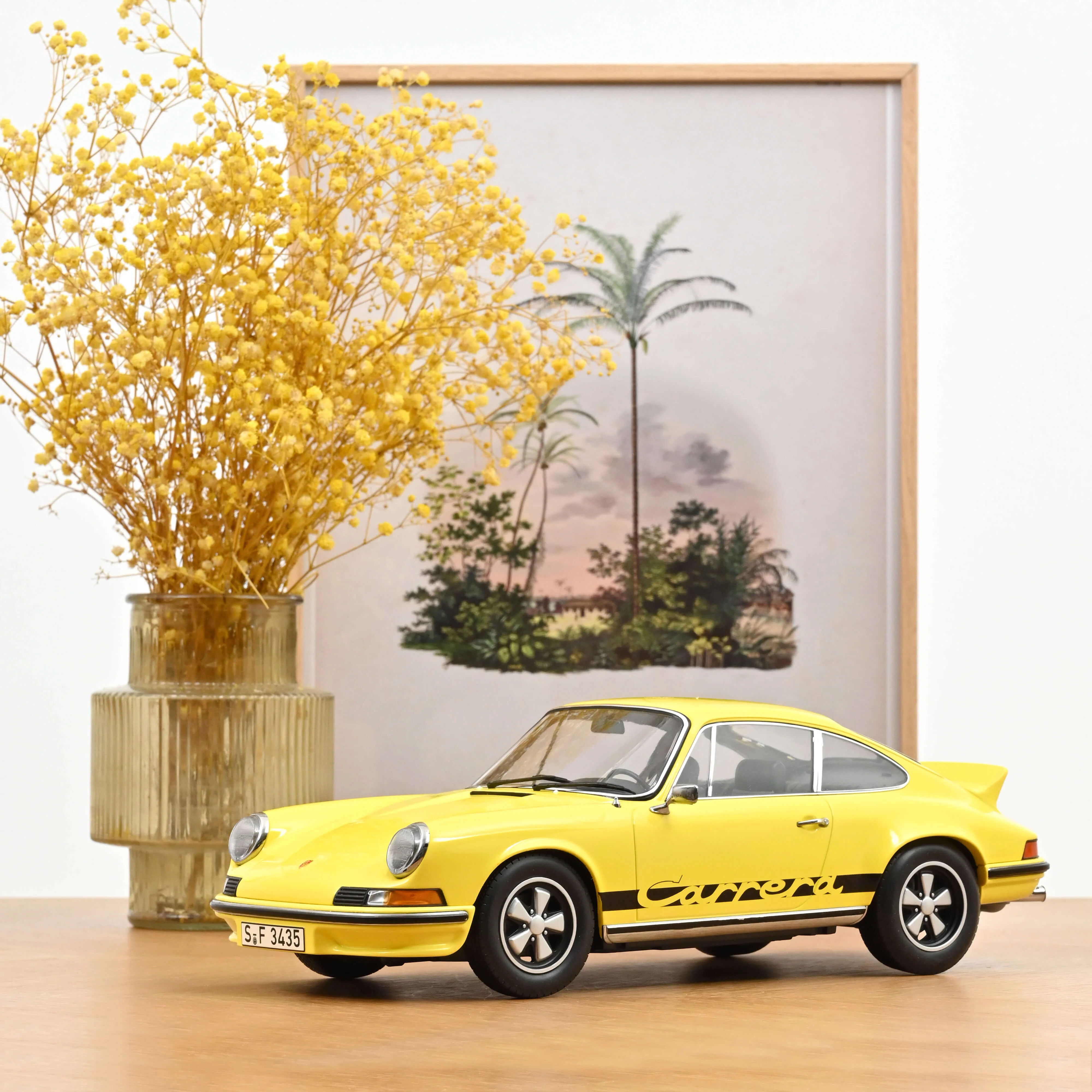Porsche 911 Carrera RS 2.7 1973 Jaune clair 1/12 - 200 pcs