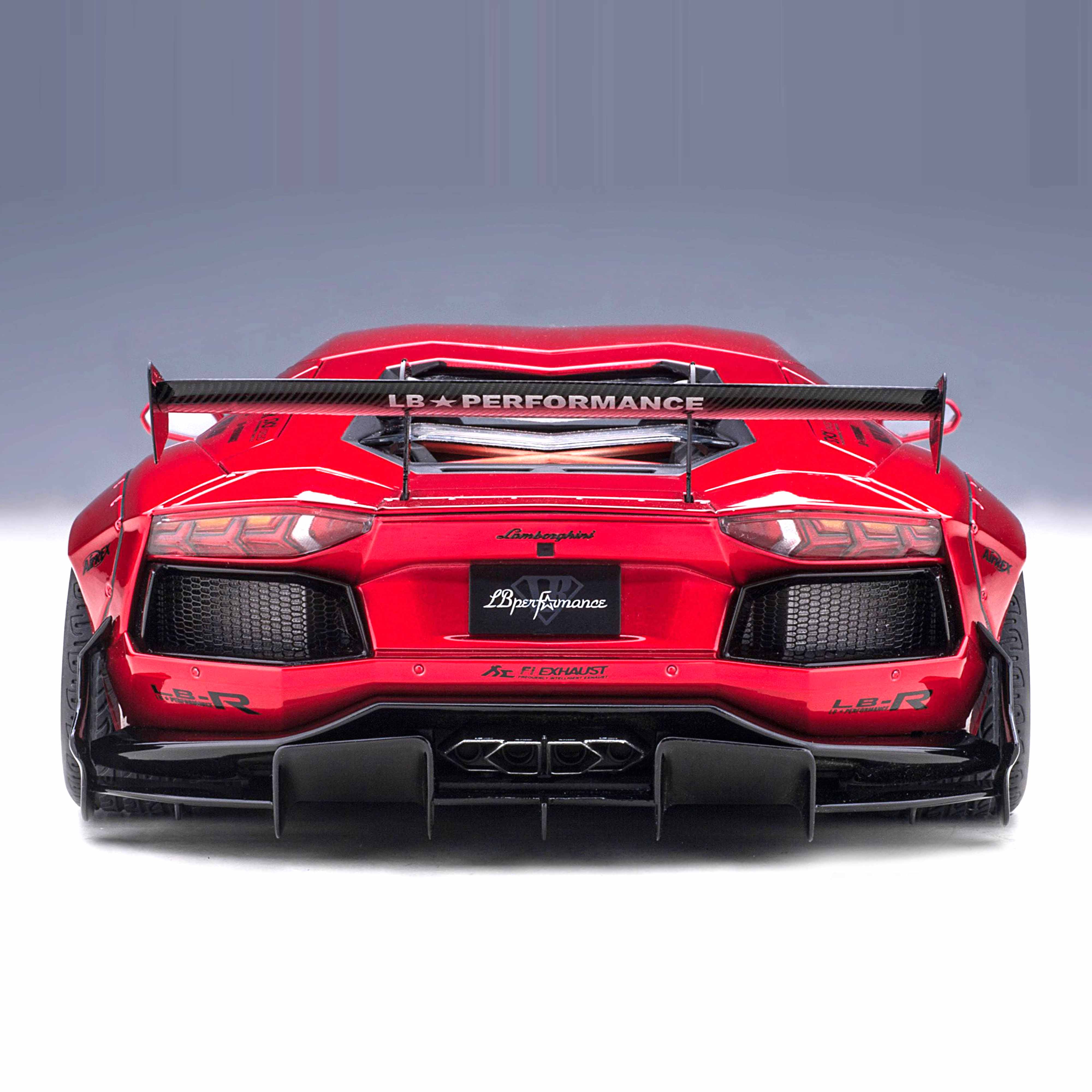 Liberty Walks LB-Works Lamborghini Aventador Ltd Edition Rouge 1/18