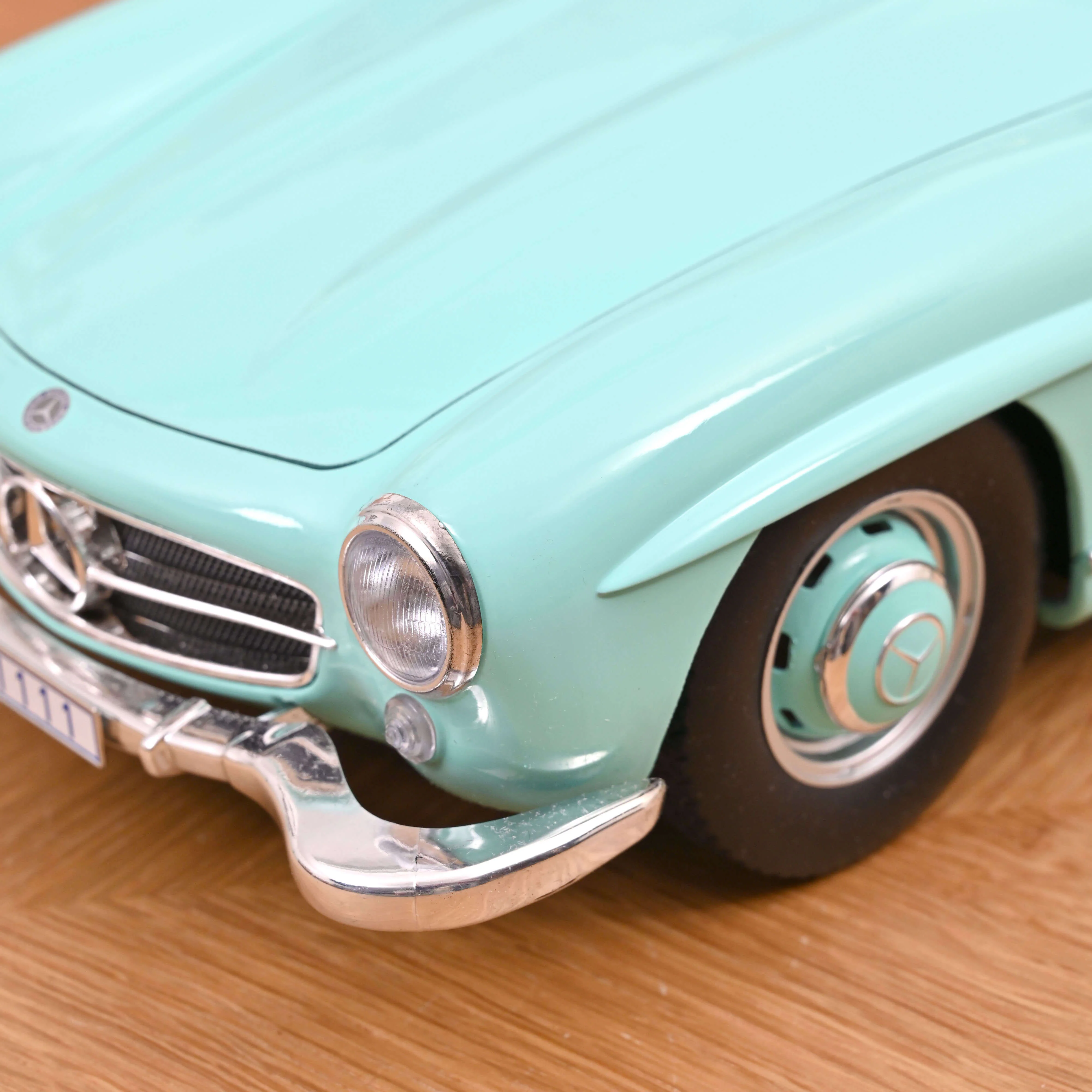 Mercedes-Benz 300 SL 1954 Bleu clair 1/12 - 200 pcs