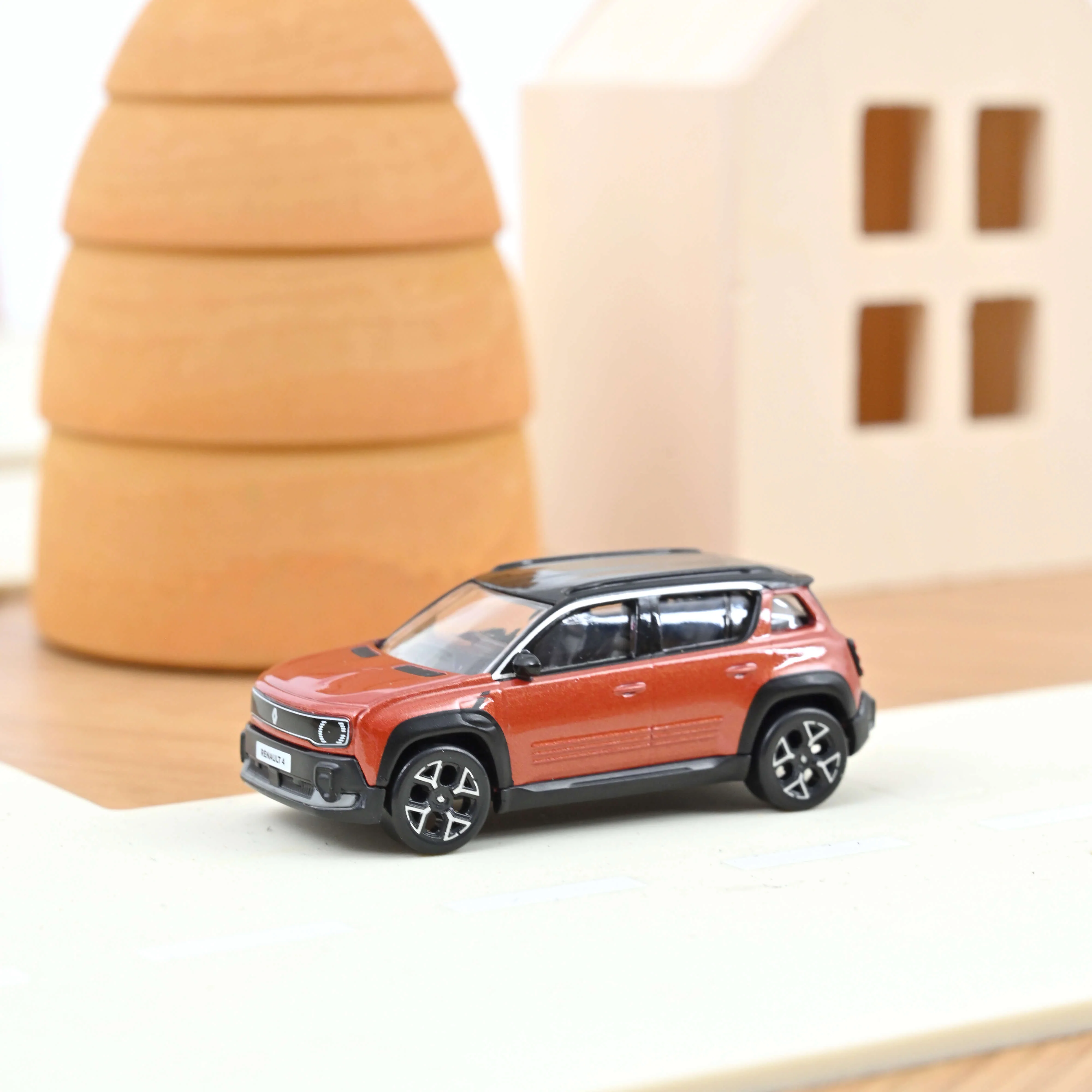 Renault 4 E-Tech Electrique 2025 Brun Terracotta 1/64
