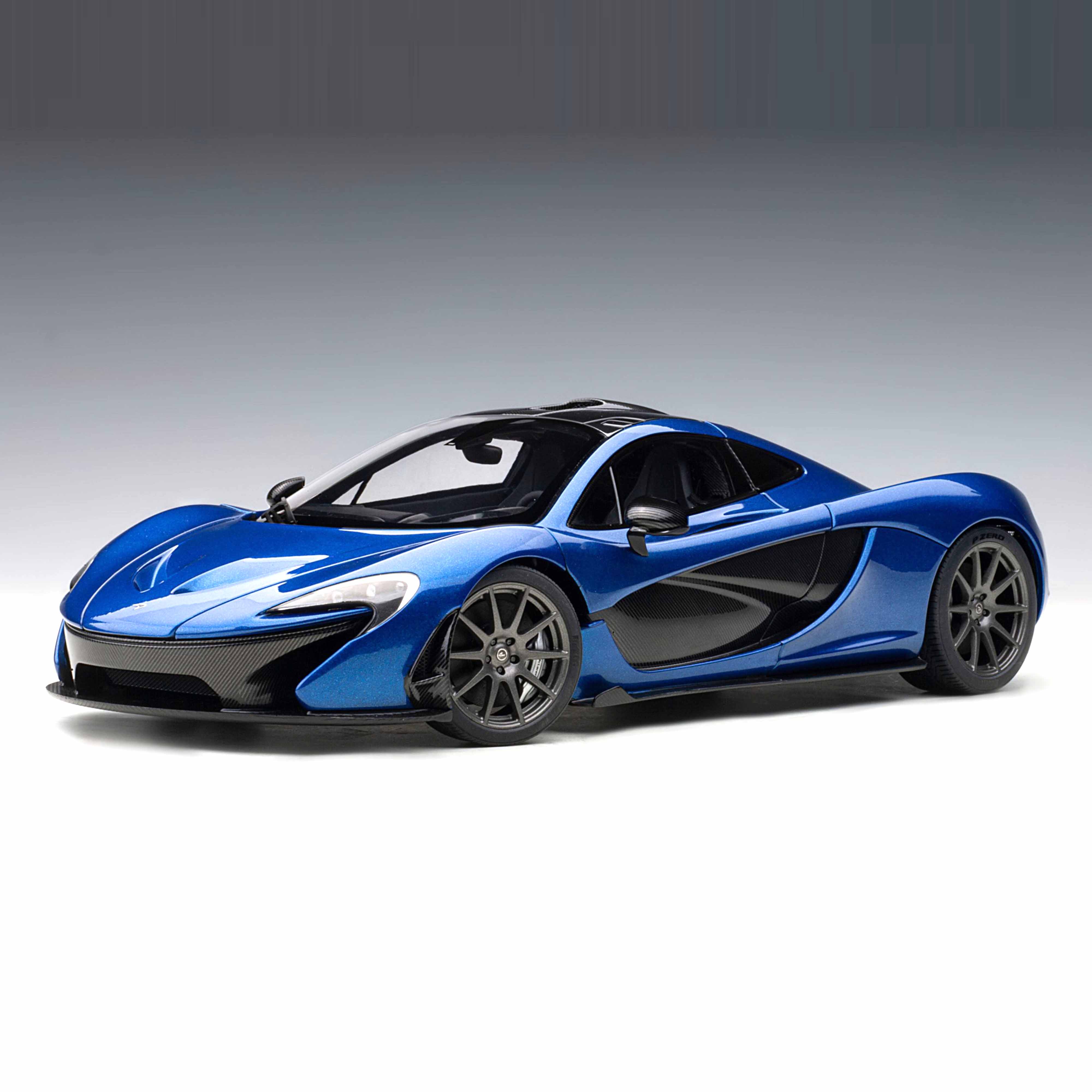 McLaren P1 2013 Bleu Azur 1/18