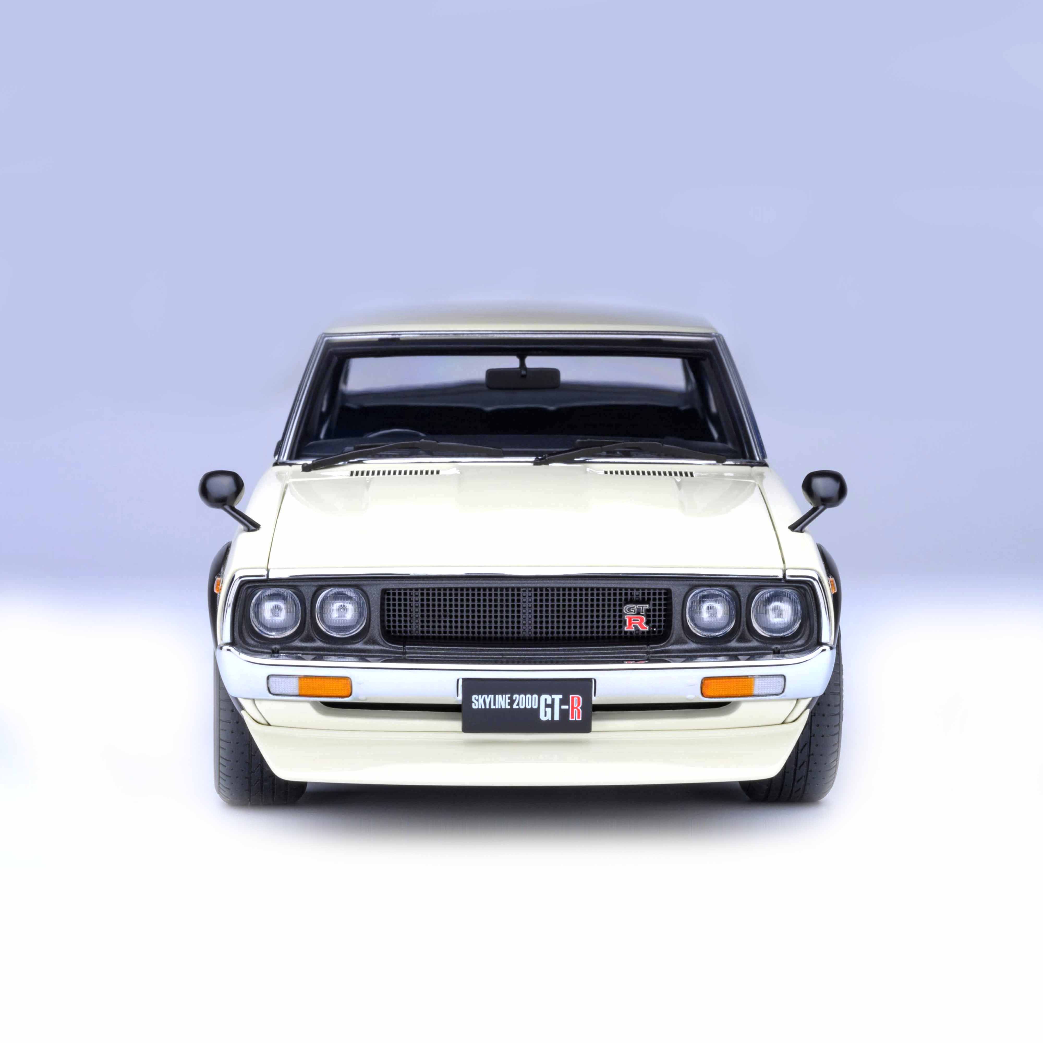 Nissan Skyline 2000 GT-R (KPGC110) Blanc 1/18