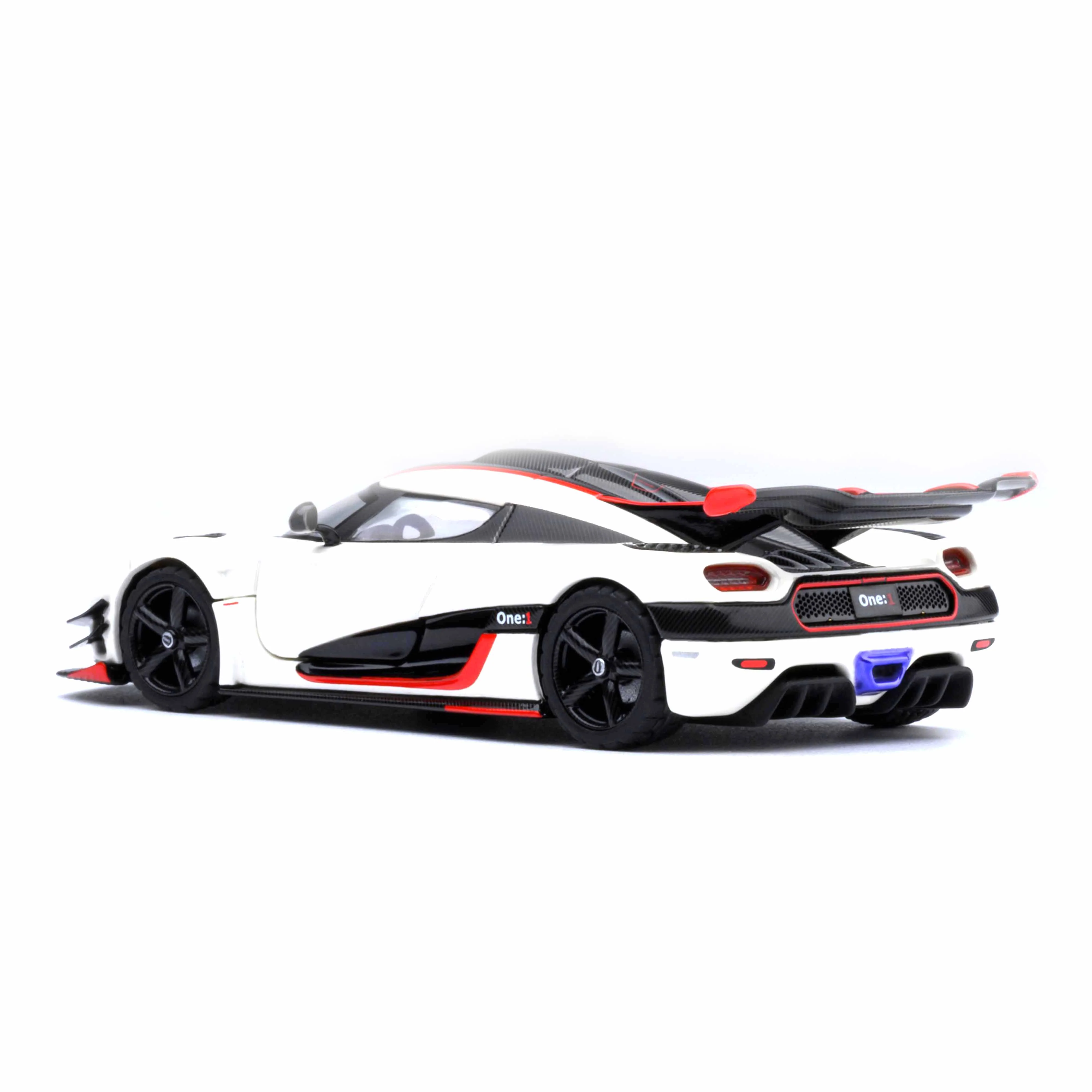 Koenigsegg One : 1 Blanc galet/Noir carbone/Accents rouges 1/64