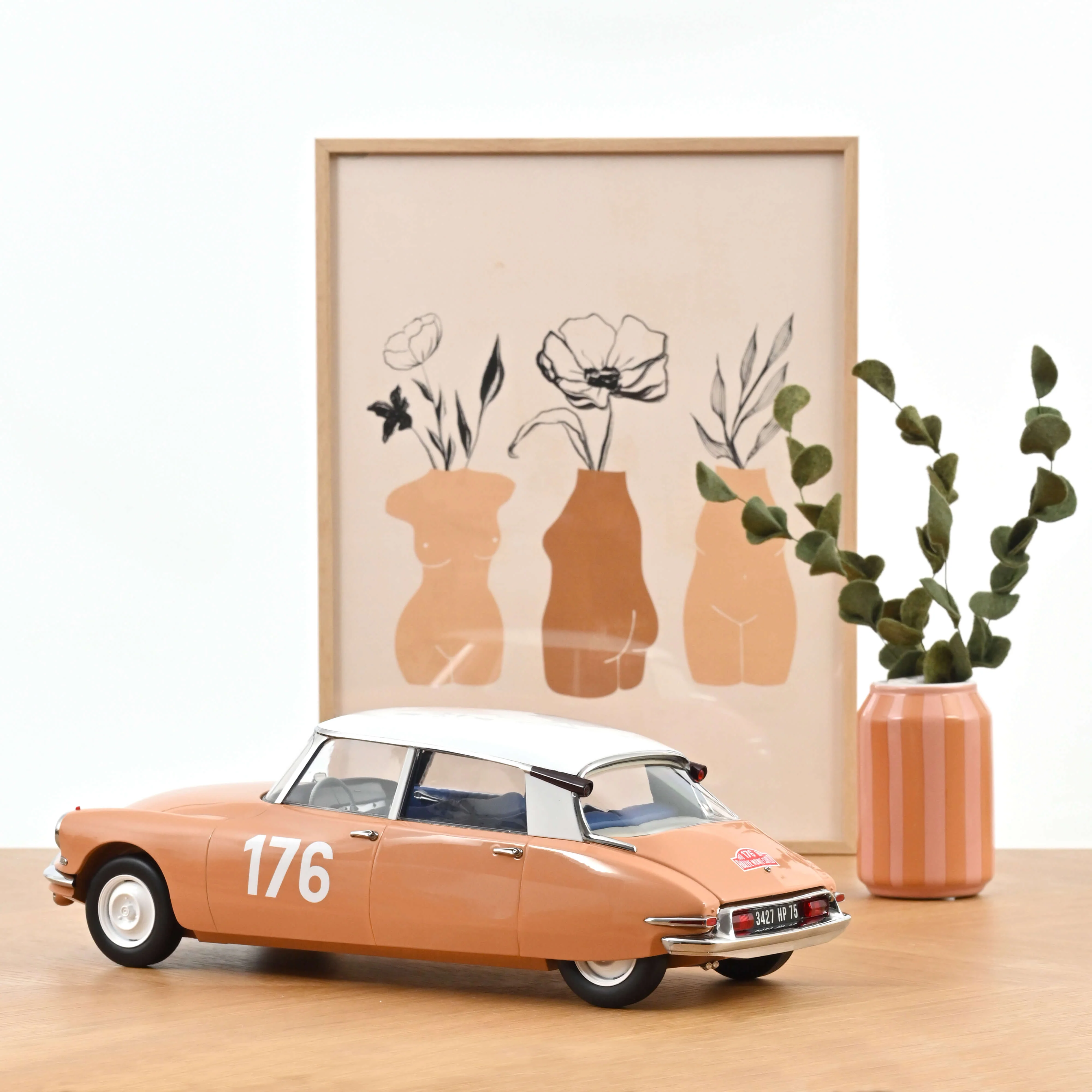 Citroën ID 19 1959 Rallye Monte-Carlo Vainqueur 1/12- 300pcs