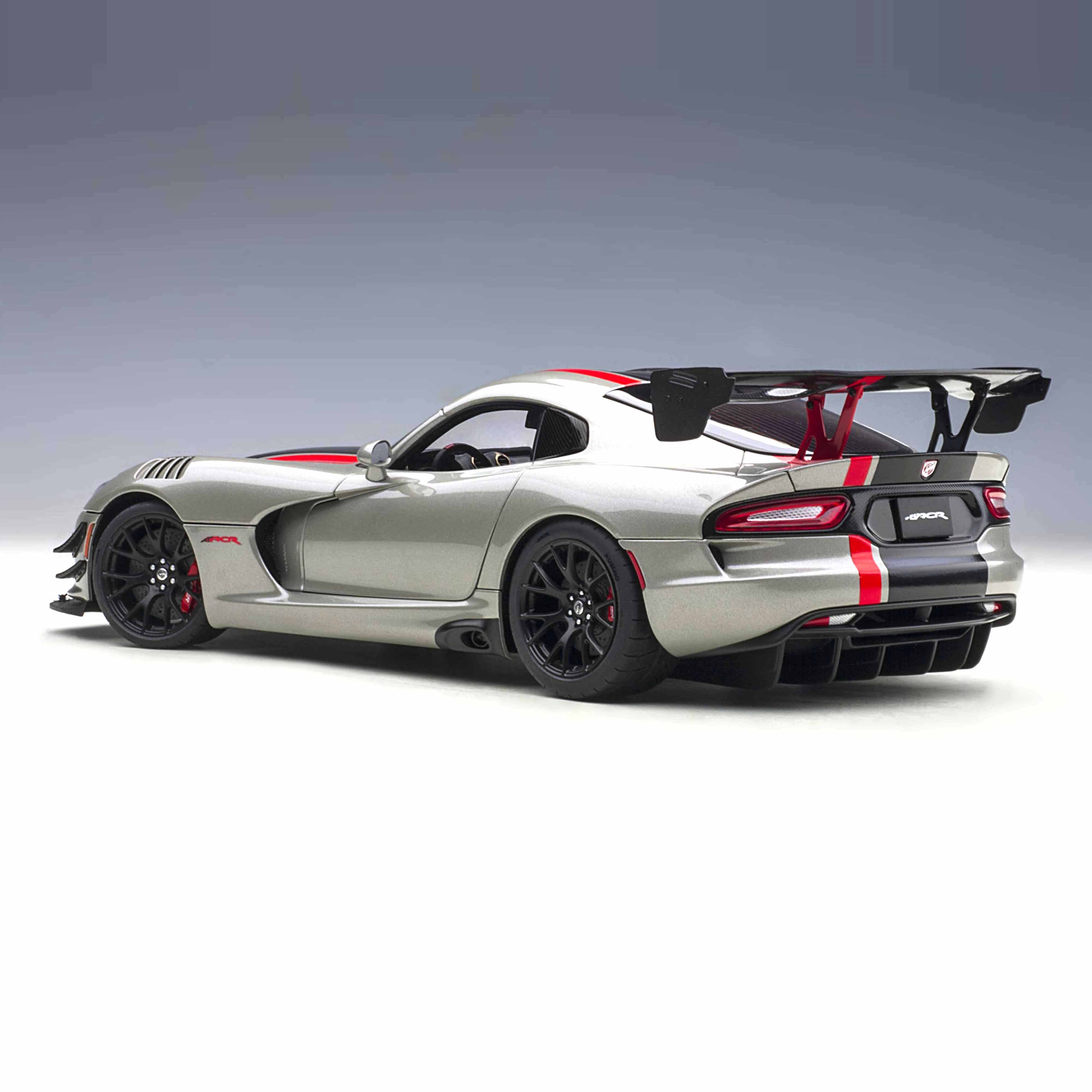 Dodge Viper ACR 2017 Argent Billet Métallisé 1/18
