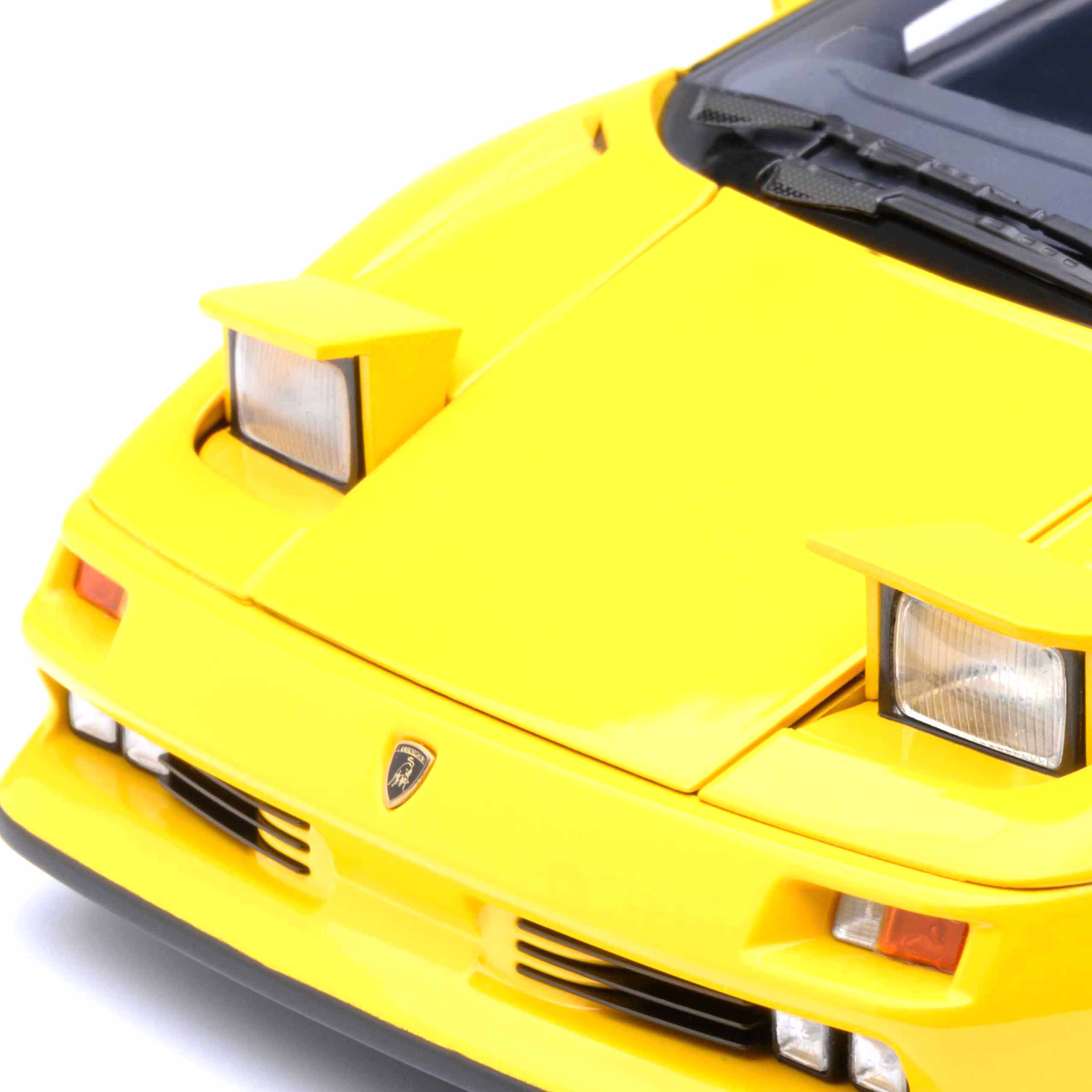 Lamborghini Diablo SE JOTA Superfly Jaune 1995 1/18