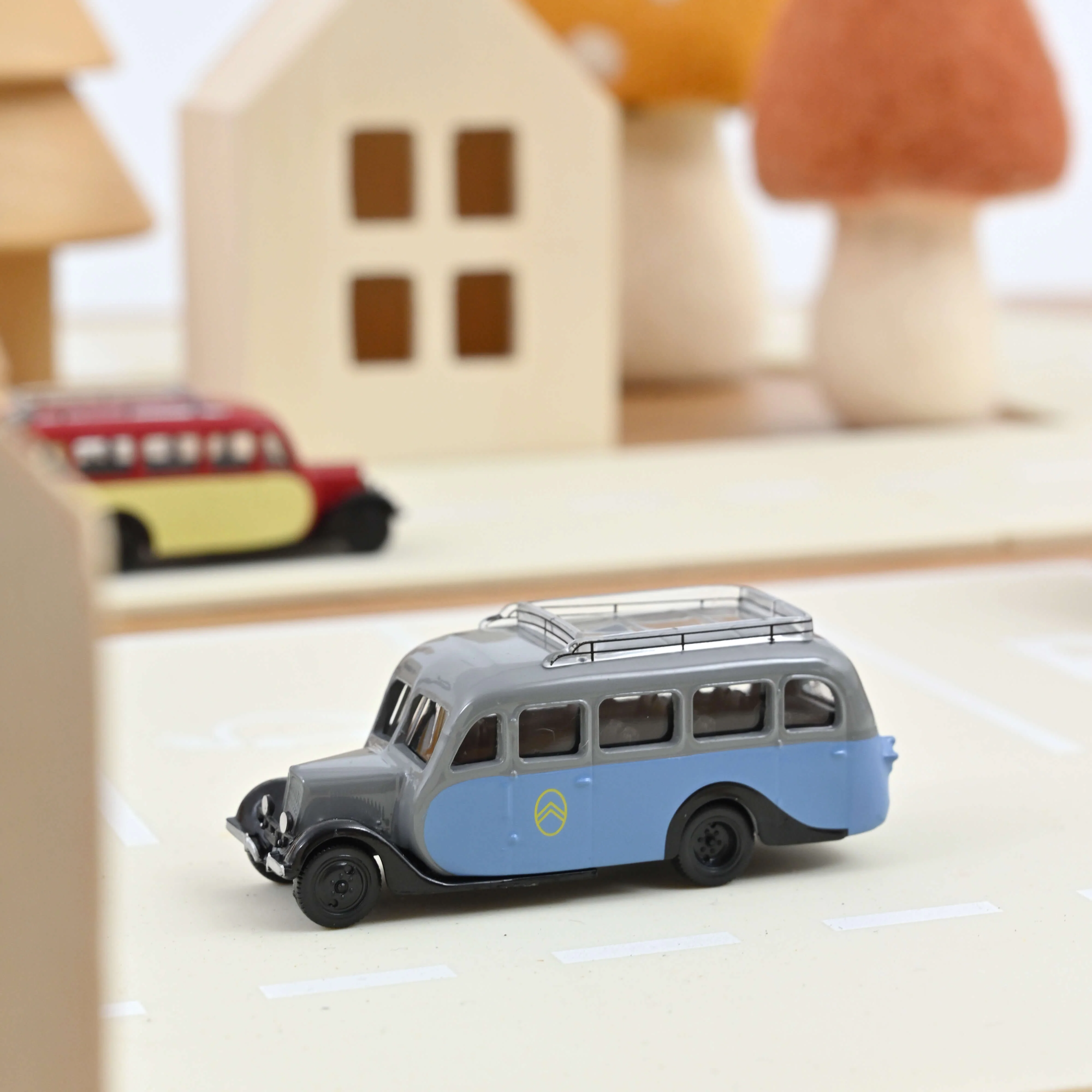 Citroën U23 Autocar 1947 Gris et Bleu 1/87