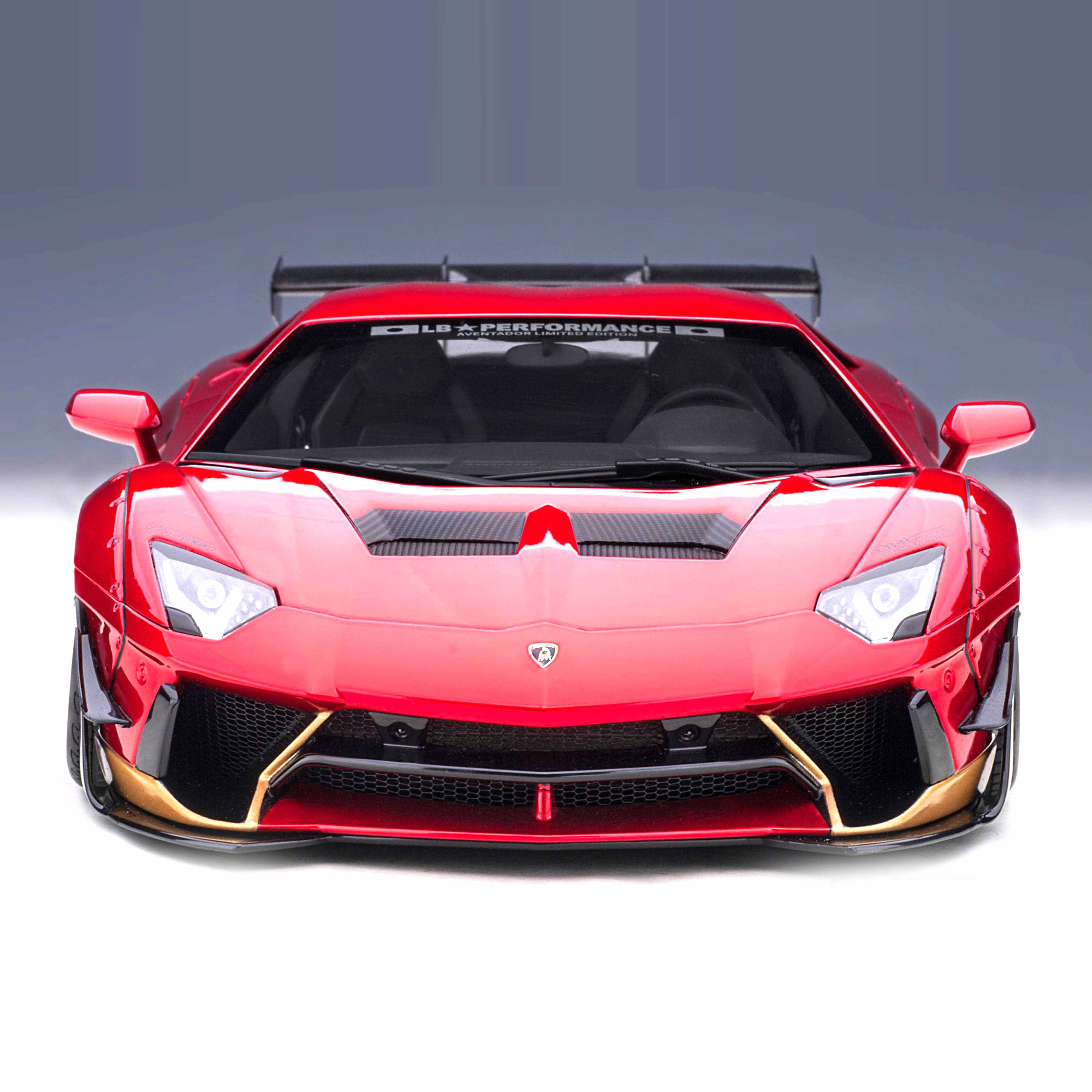 Liberty Walks LB-Works Lamborghini Aventador Ltd Edition Rouge 1/18
