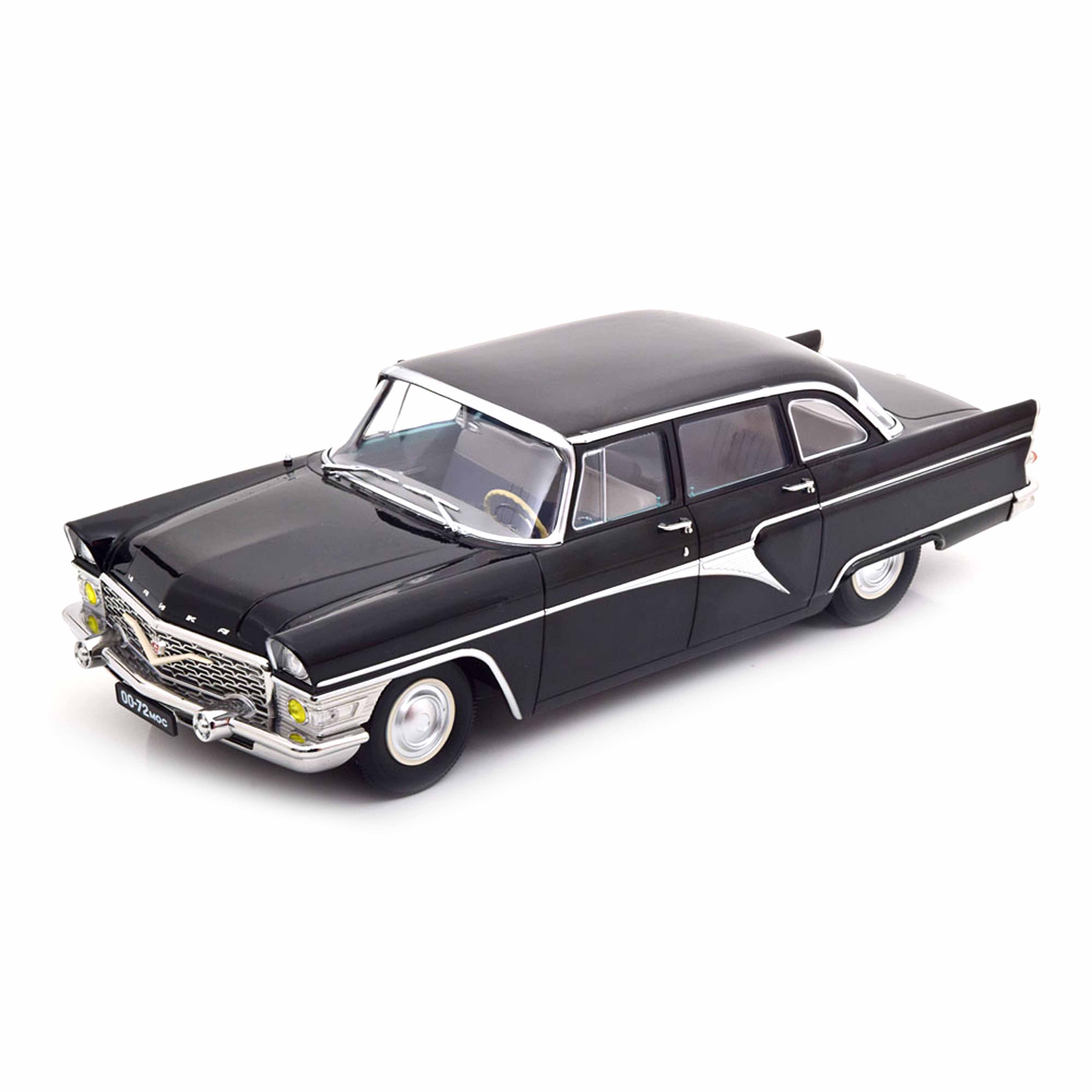 GAZ 13 Seagull 1959 Noir 1/18