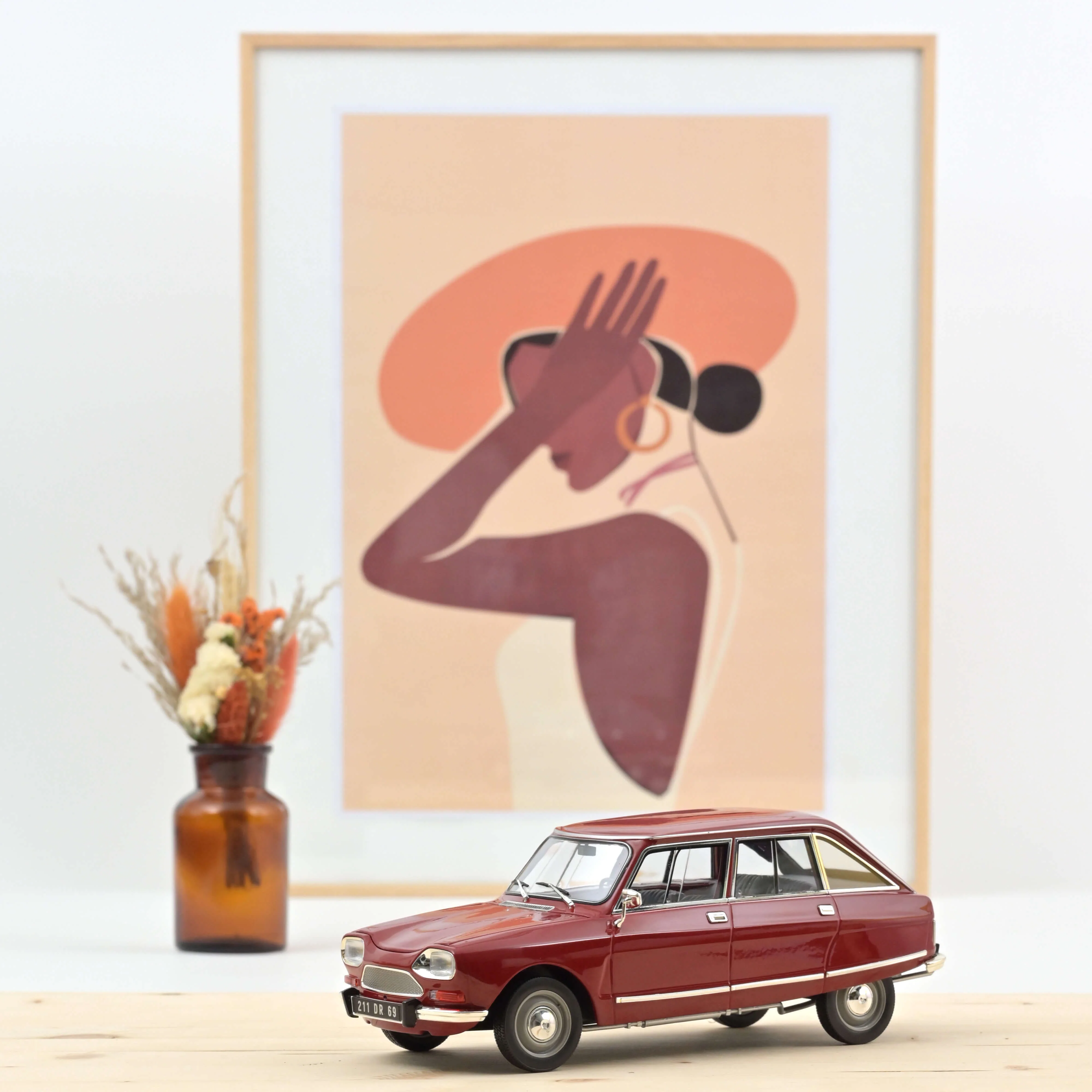 Citroën Ami 8 Club 1969 Massena Rouge 1/18 - 300pcs