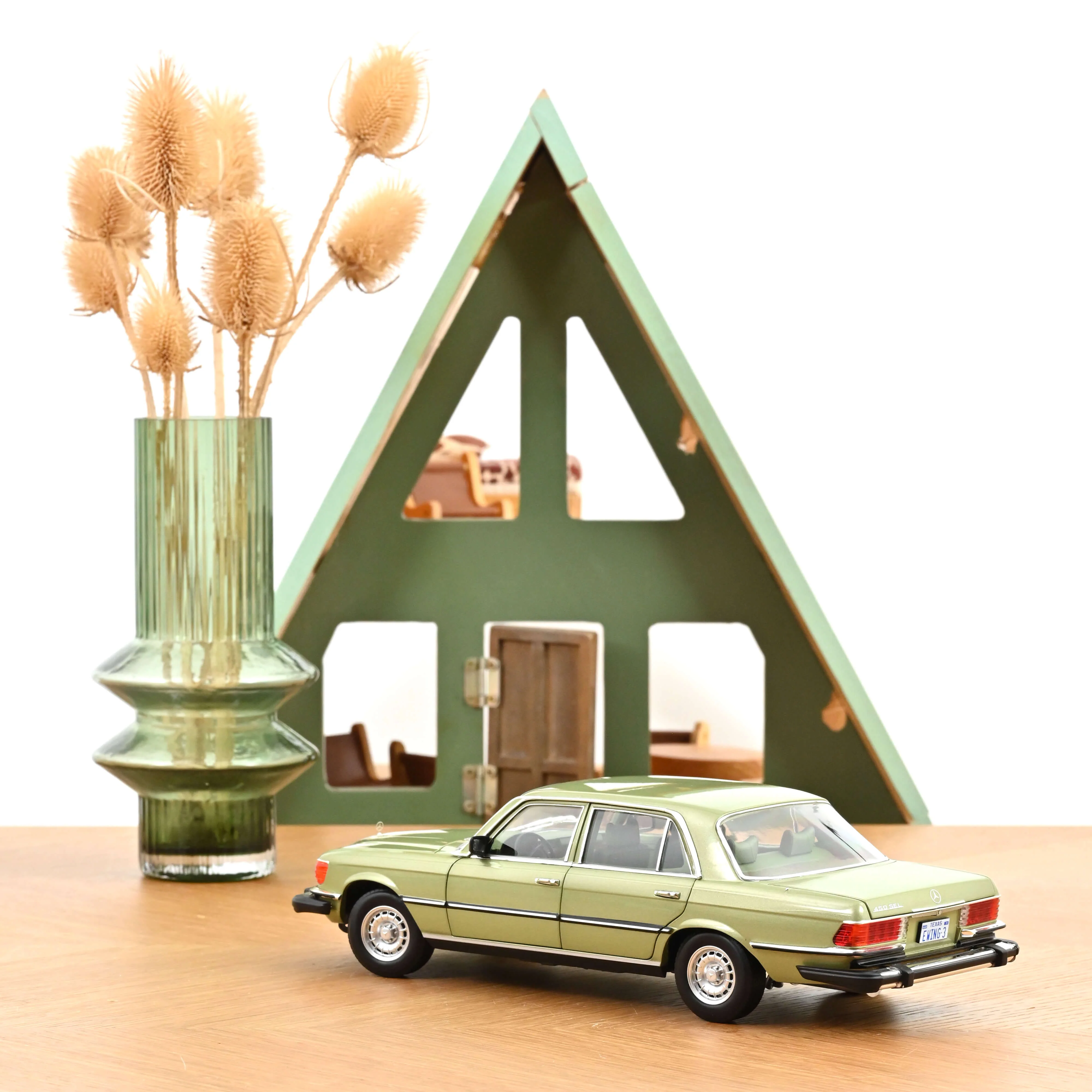 Mercedes-Benz 450 SEL Vert Argent US TV-Version 1979 1/18