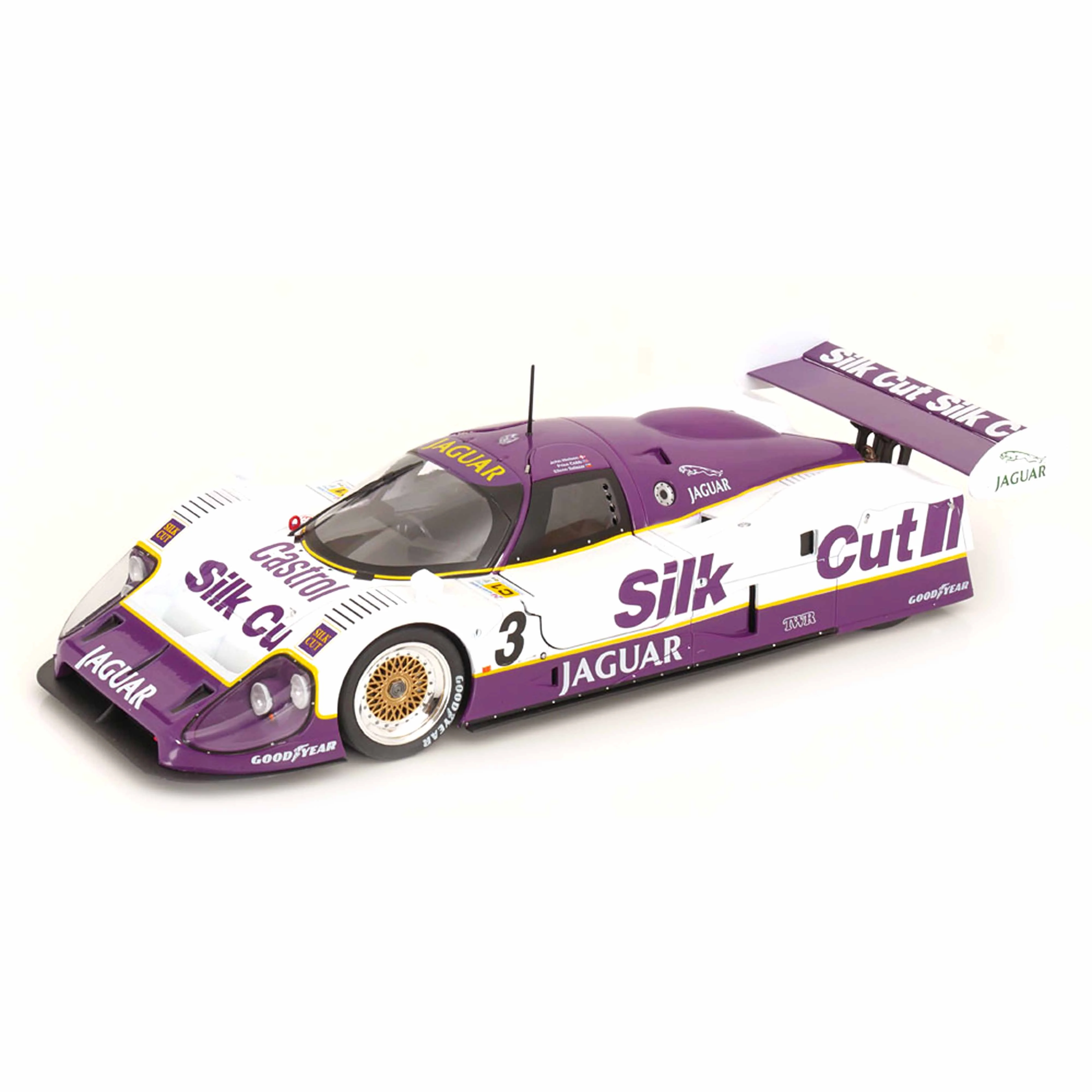 Jaguar XJR-12 Silk Cut Vainqueur des 24h du Mans 1990 1/18