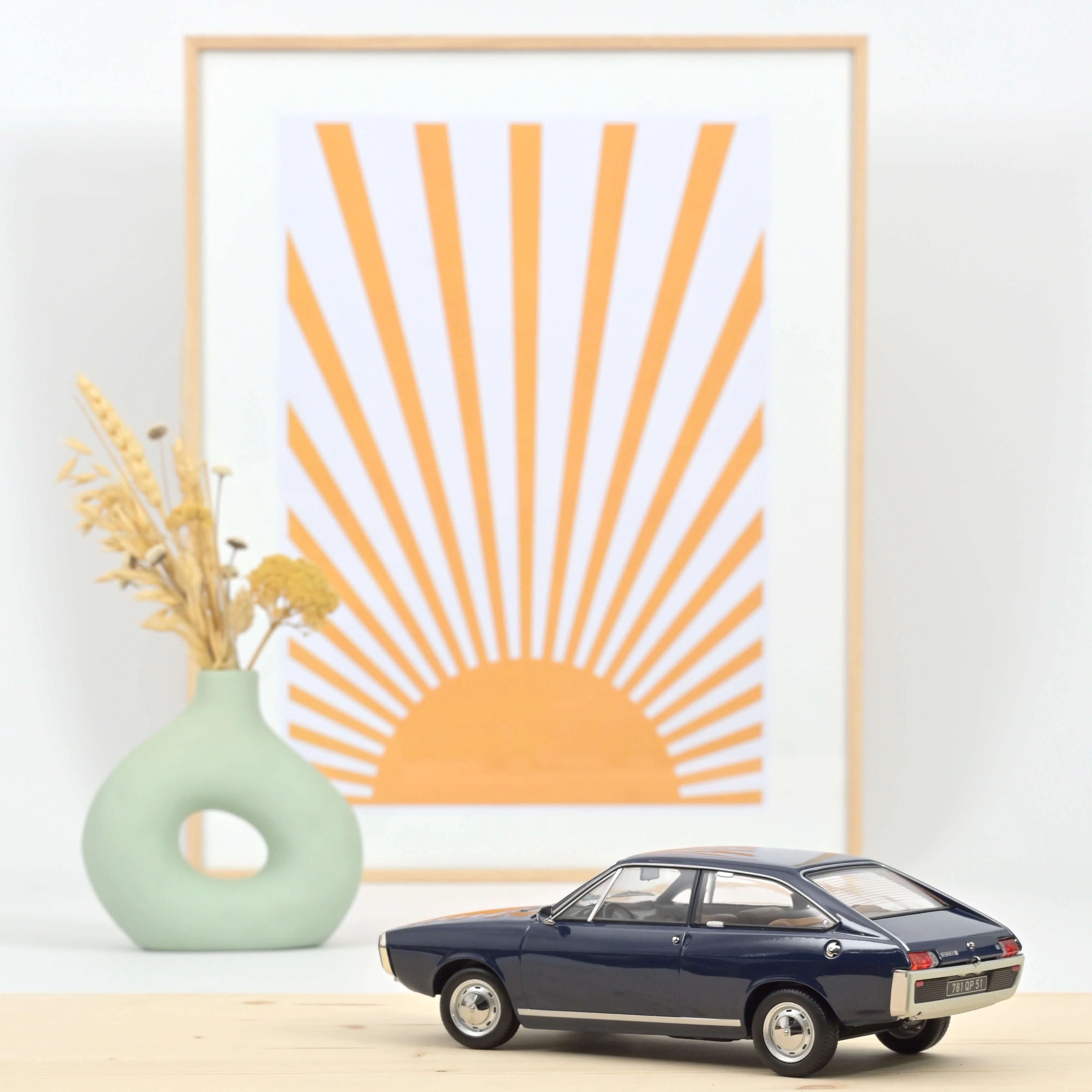 Renault 15 TL 1973 Bleu foncé 1/18 - 300pcs