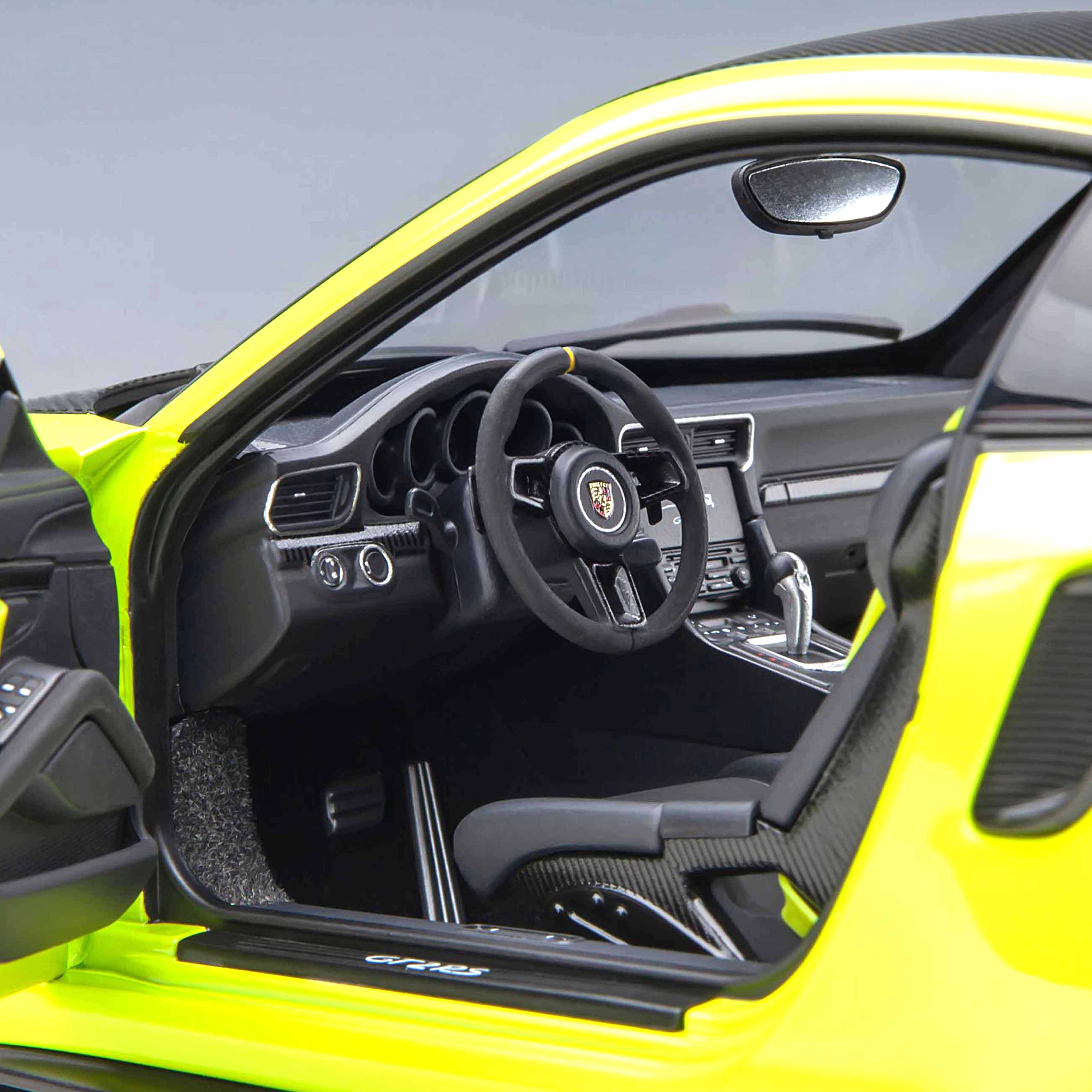 Porsche 911 (991.2) GT2 RS Pack Weissach Vert Acide 1/18