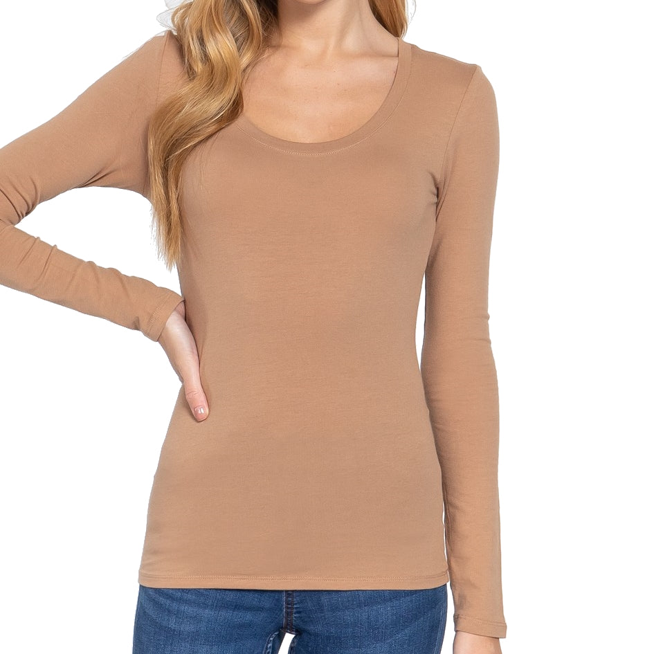 Favorite Scoop Neck Tee in Tan