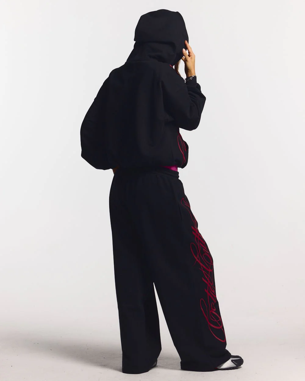 SCRIPT SWEATPANTS BLACK