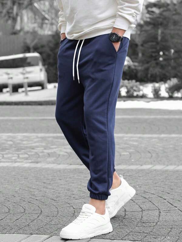 Basics Men Drawstring Waist Slant Pocket Sweatpants