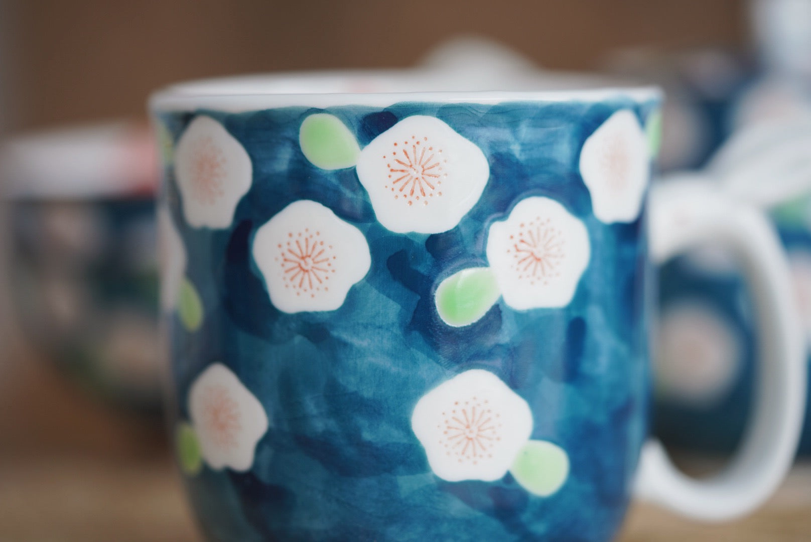 Aritayali plum blossom and rabbit Mug Bowl teapot