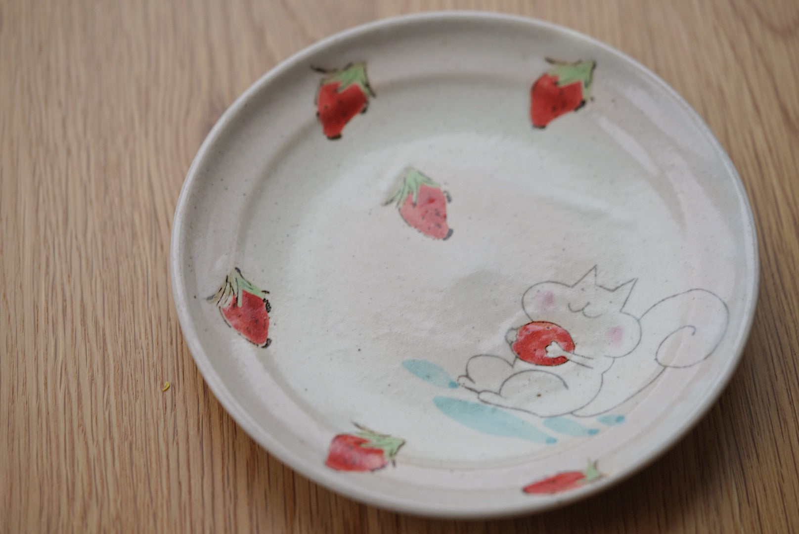 Aritayaki squirrel and strawberry hand paint suit