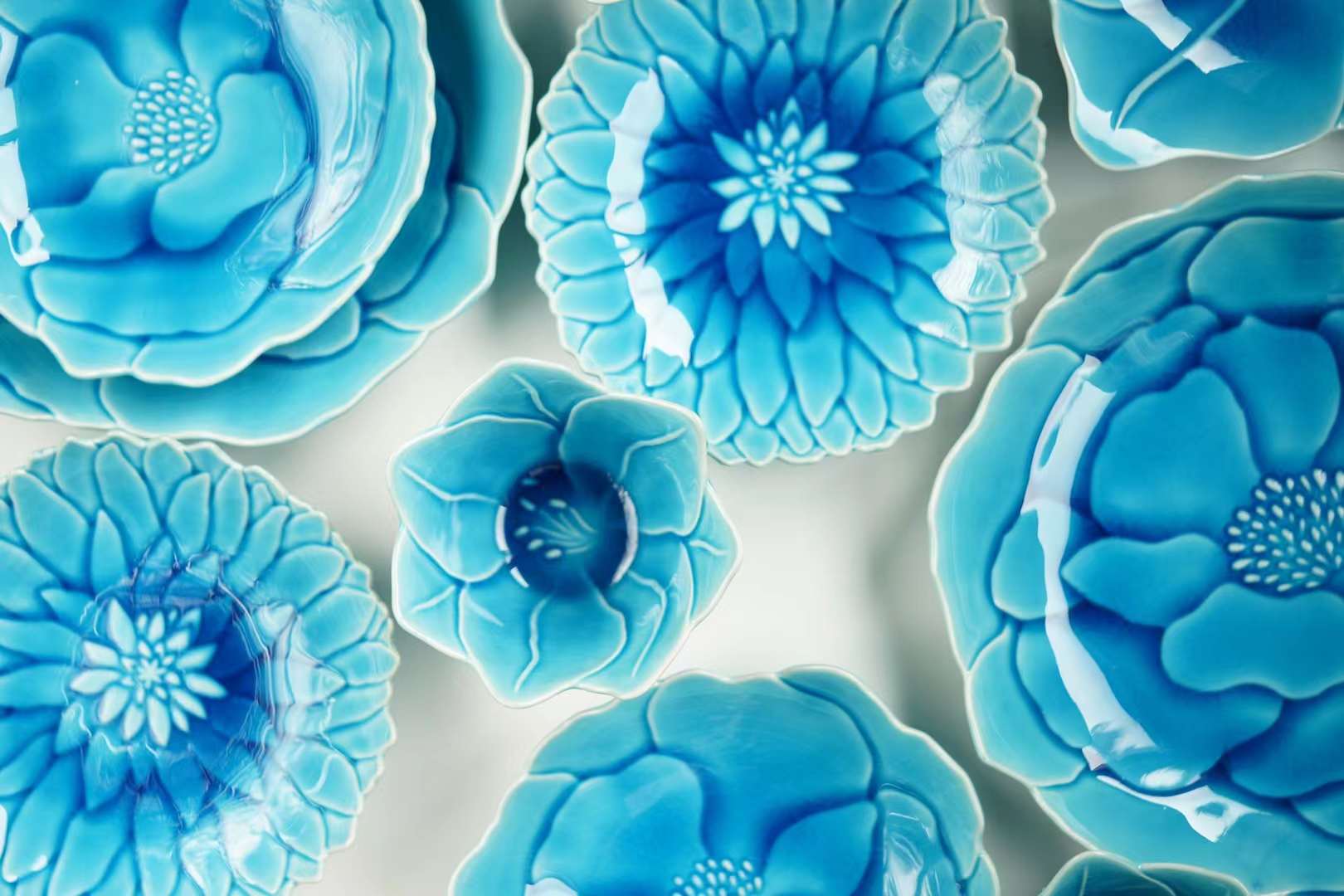 Setoyaki Blue flower plate and bowl