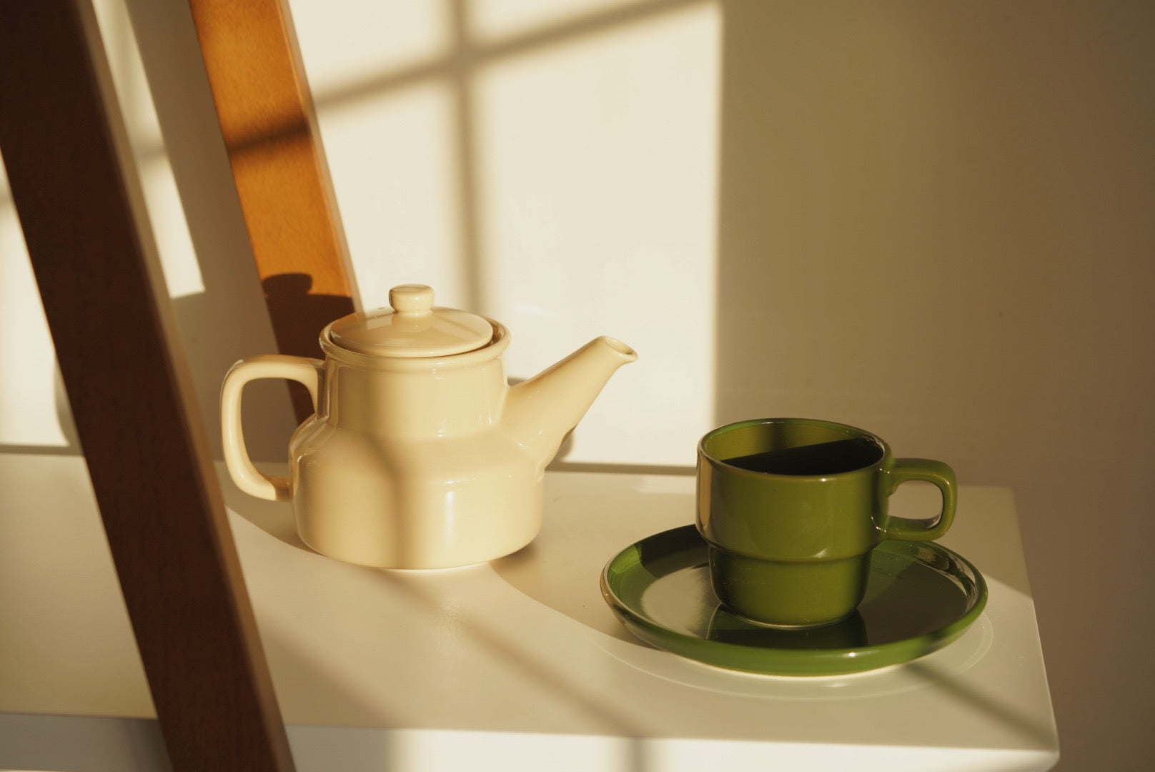 Studio m' Coffee cups and teapots