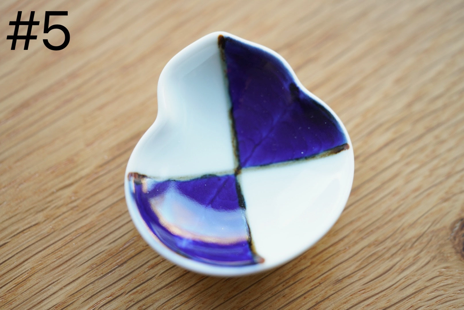 Arita yaki gourd Hand-painted bowl and plate