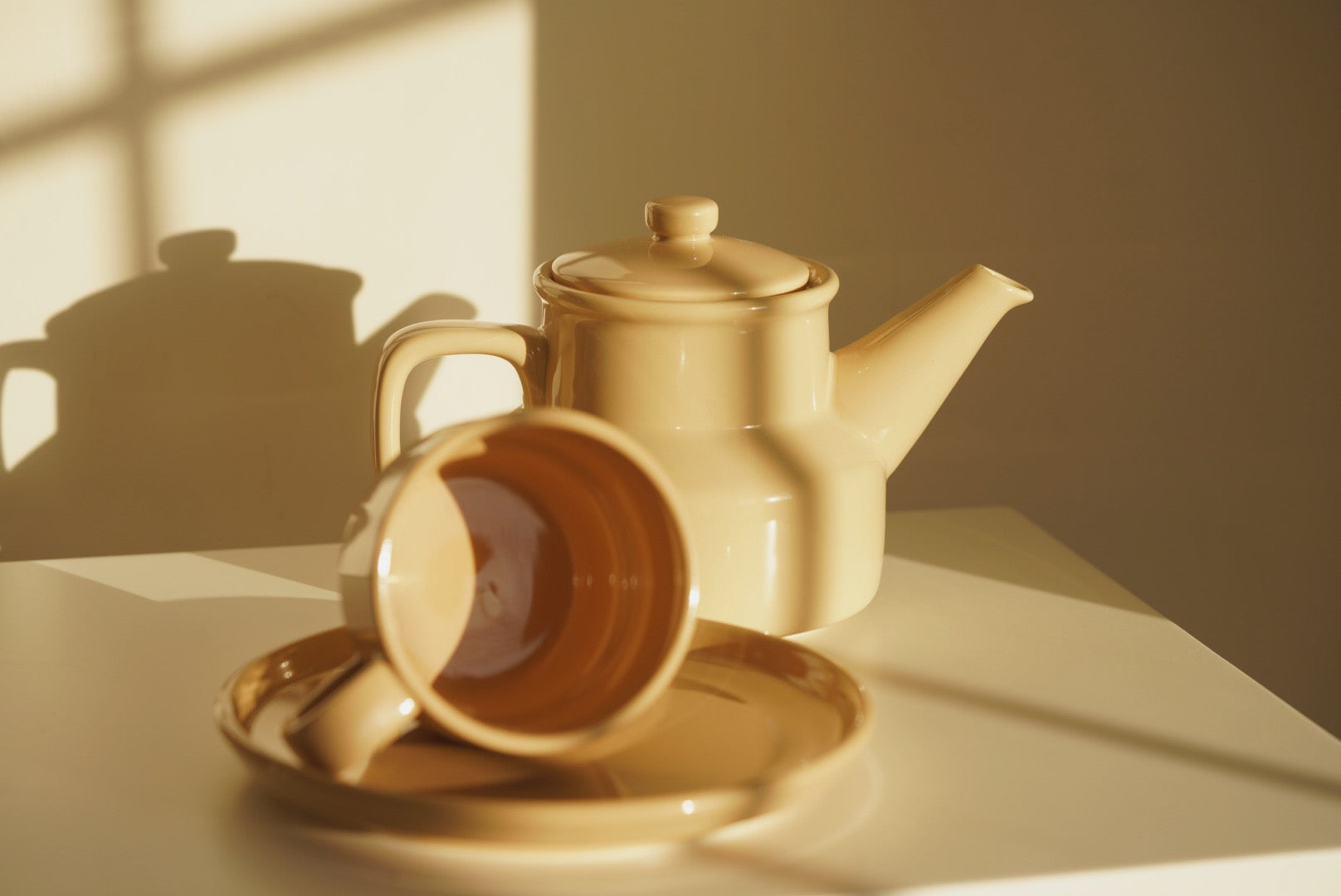 Studio m' Coffee cups and teapots