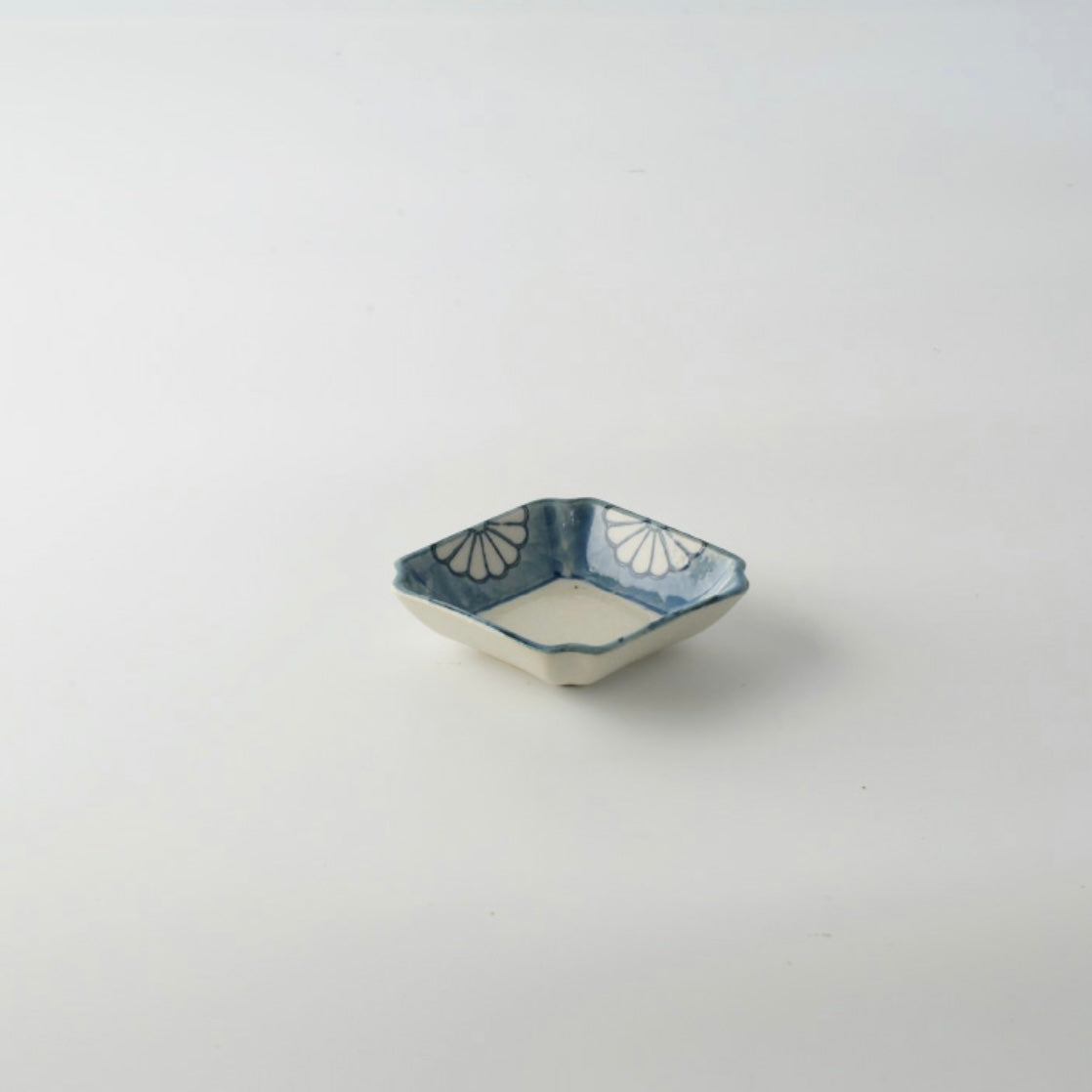 Studio m' “SUMIIRI HISHIGATA”plate