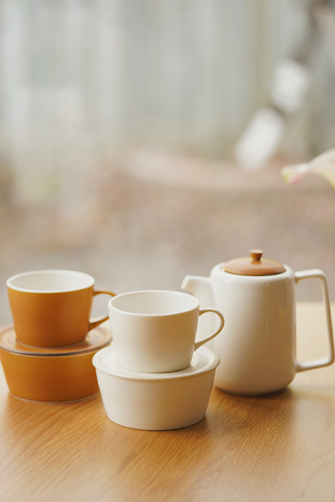 Pot | dessert bowl | coffee cups | Saucer Made in Japan