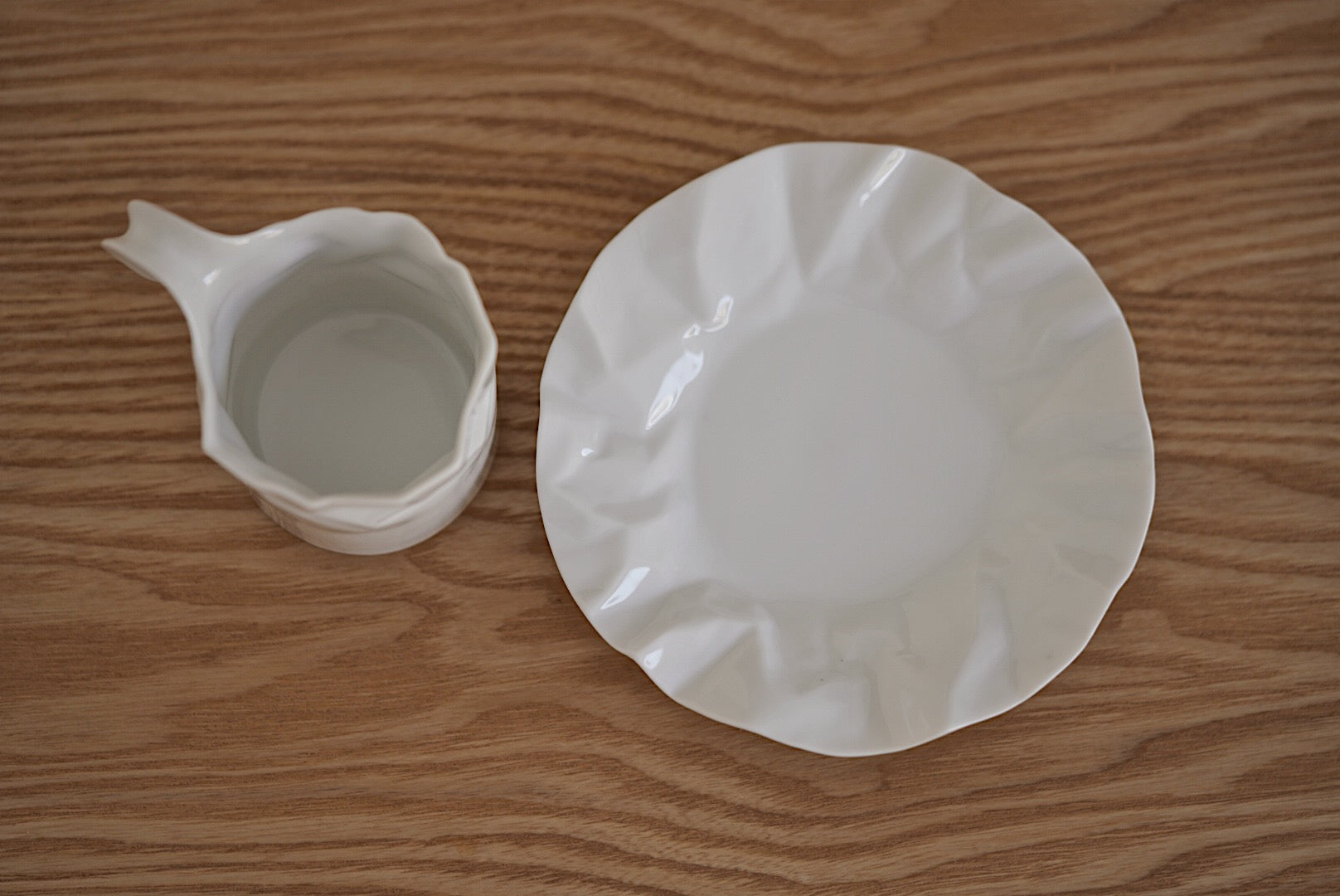 ceramic japan crinkle cup & saucer