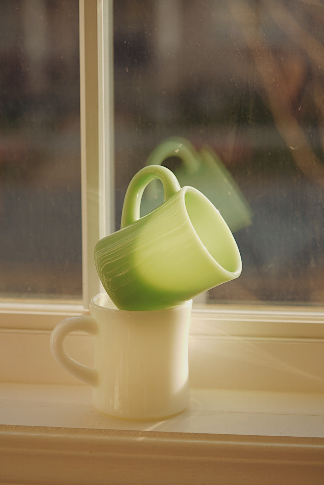 white And green milk glass mug