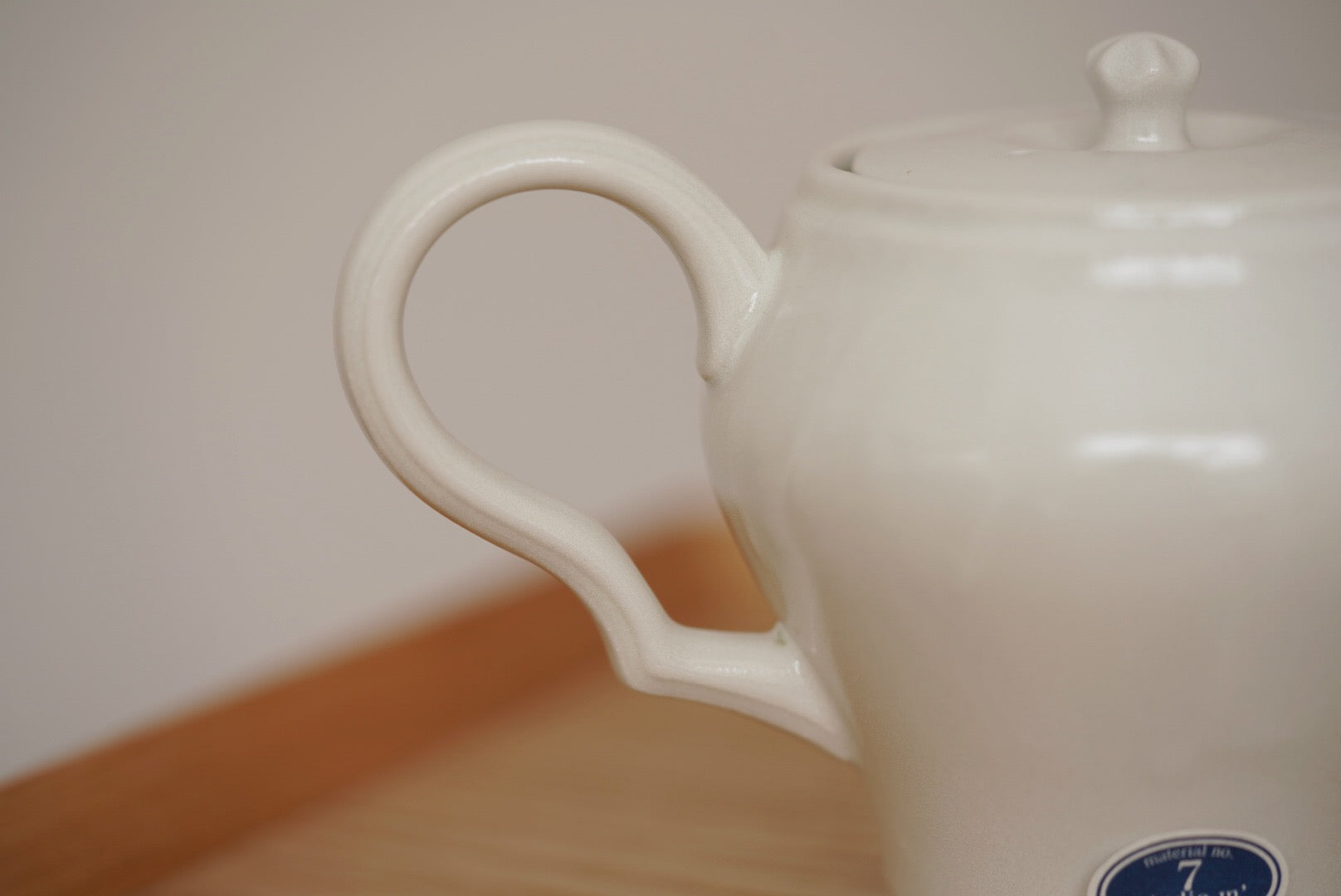 Studio m' jasmin round tea pot and cup