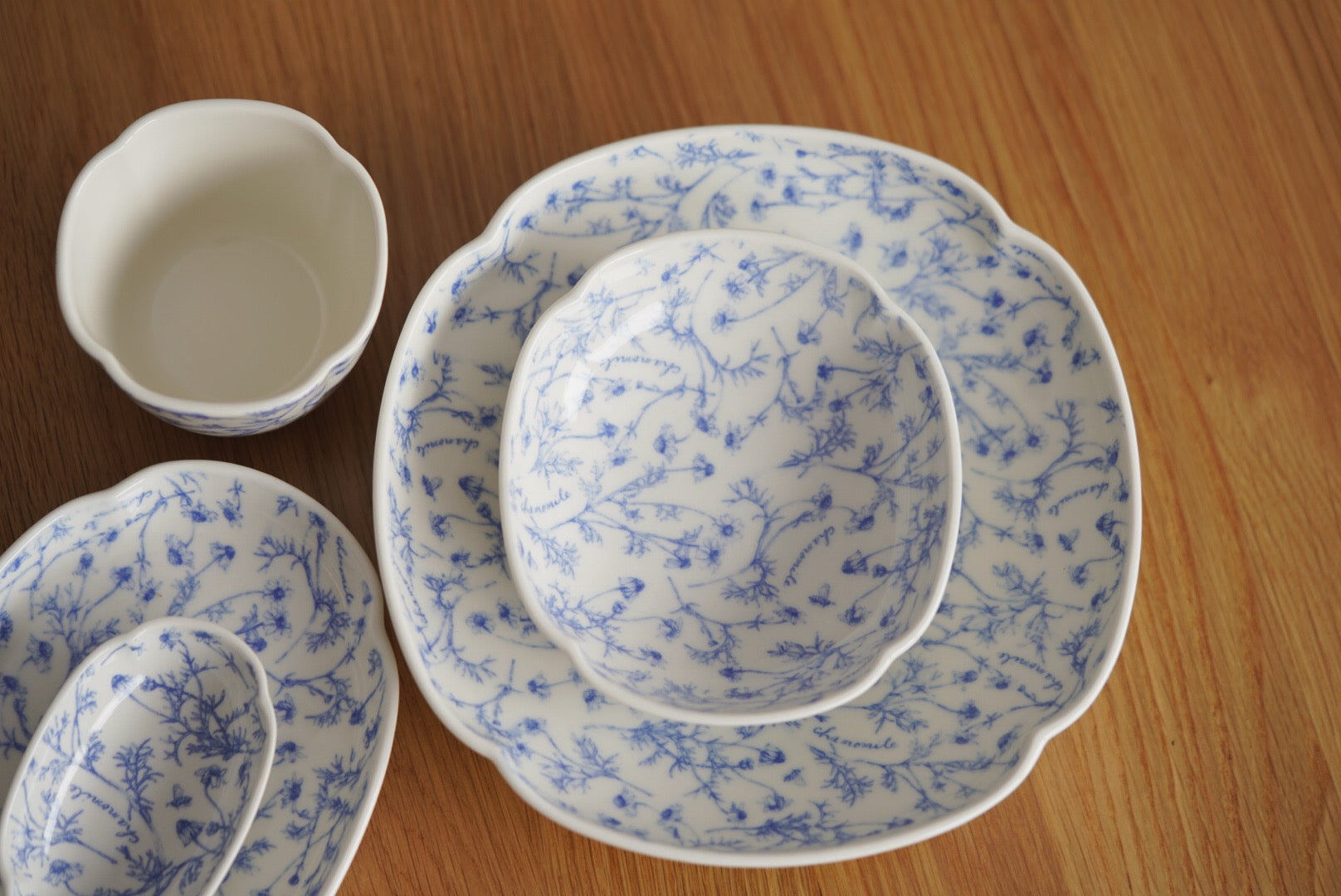 Studio m'chamomile Plates bowls cup